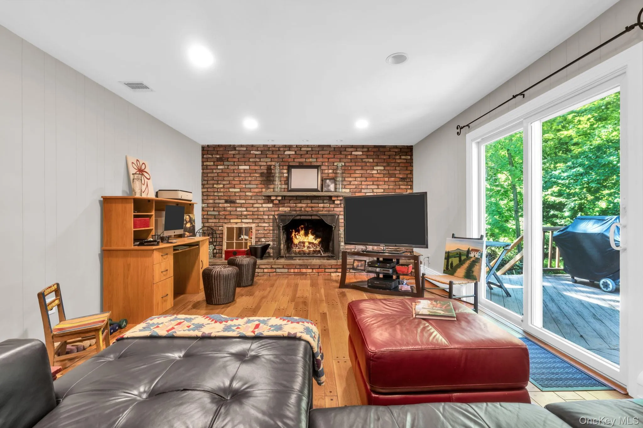 79 Branchville Road, Clarkstown, NY, 4 Bedrooms Bedrooms, 8 Rooms Rooms,2 BathroomsBathrooms,Residential,For Rent,Branchville,0,1049797 79 Branchville Road, Clarkstown, NY, 4 Bedrooms Bedrooms, 8 Rooms Rooms,2 BathroomsBathrooms,Residential,For Rent,Branchville,0,1049797