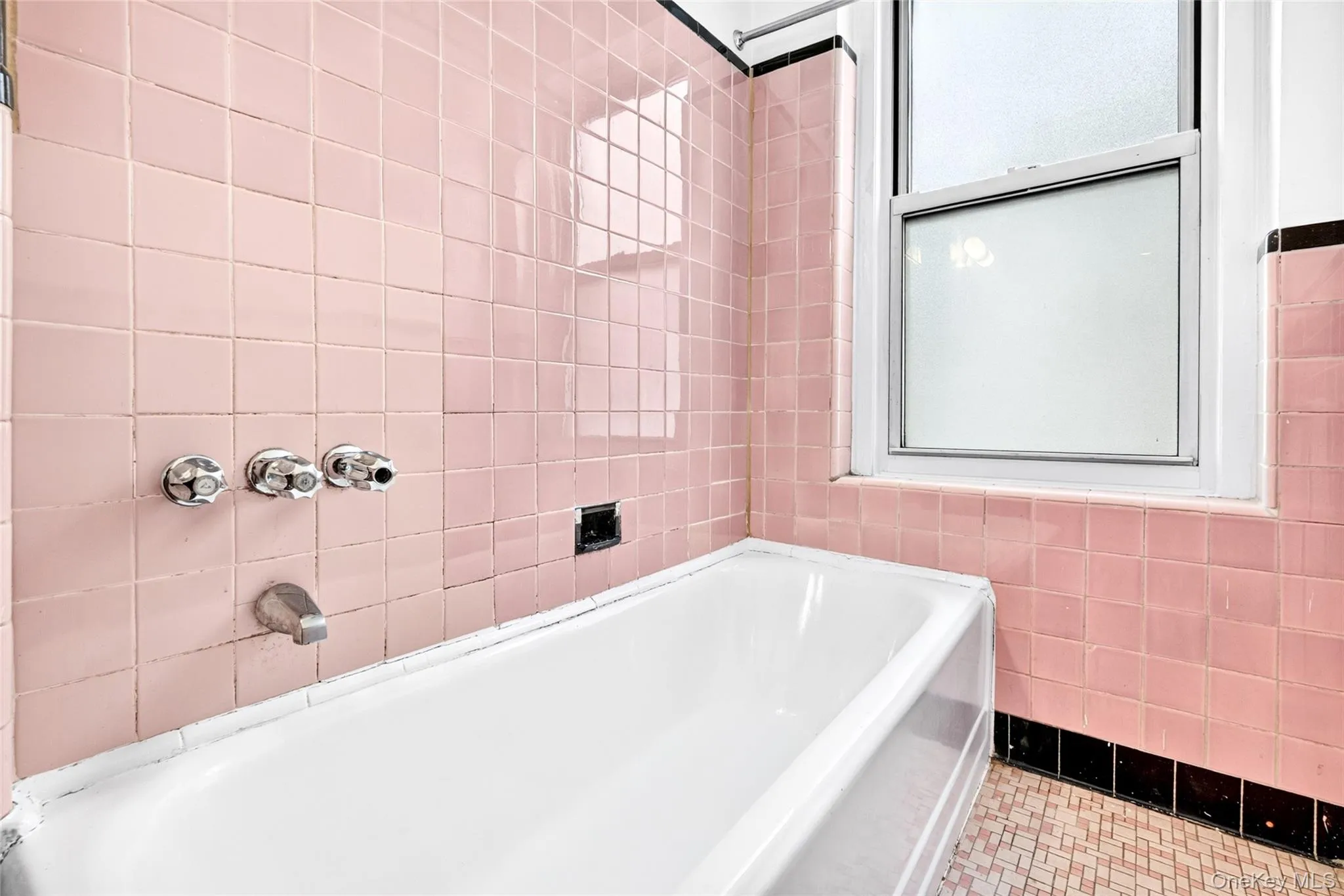 601 Pelham Parkway, New York, NY, 1 Bedroom Bedrooms, 5 Rooms Rooms,1 BathroomBathrooms,Residential,For Rent,Pelham,0,1049801 601 Pelham Parkway, New York, NY, 1 Bedroom Bedrooms, 5 Rooms Rooms,1 BathroomBathrooms,Residential,For Rent,Pelham,0,1049801