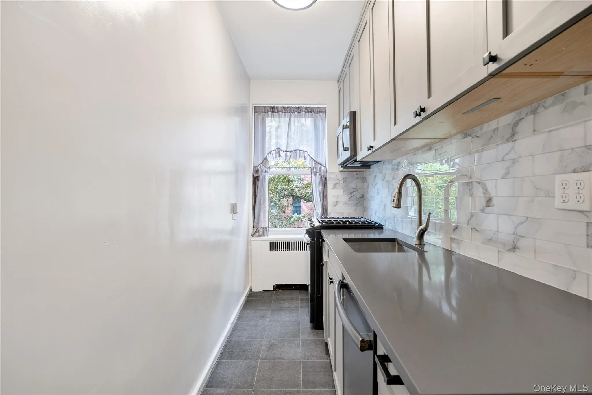 601 Pelham Parkway, New York, NY, 1 Bedroom Bedrooms, 5 Rooms Rooms,1 BathroomBathrooms,Residential,For Rent,Pelham,0,1049801 601 Pelham Parkway, New York, NY, 1 Bedroom Bedrooms, 5 Rooms Rooms,1 BathroomBathrooms,Residential,For Rent,Pelham,0,1049801