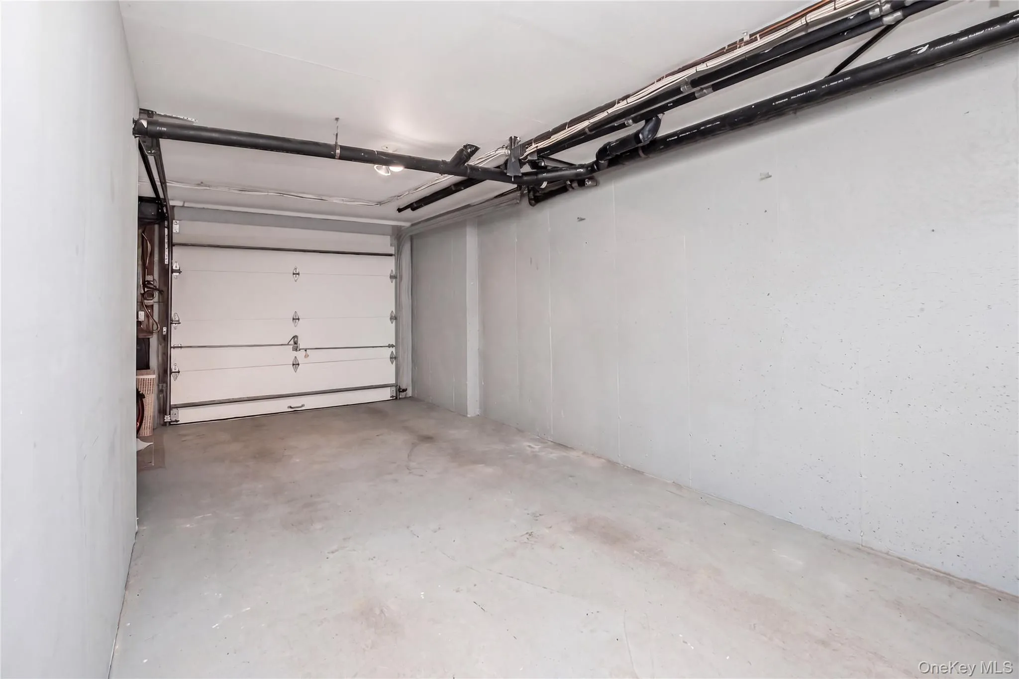 Virtually Cleared Garage Virtually Cleared Garage