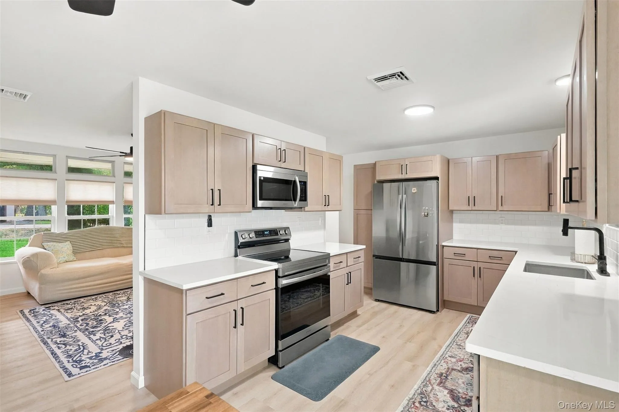 267 State Route 32, New Paltz, NY, 3 Bedrooms Bedrooms, 7 Rooms Rooms,1 BathroomBathrooms,Residential,For Rent,State Route 32,0,1049809 267 State Route 32, New Paltz, NY, 3 Bedrooms Bedrooms, 7 Rooms Rooms,1 BathroomBathrooms,Residential,For Rent,State Route 32,0,1049809