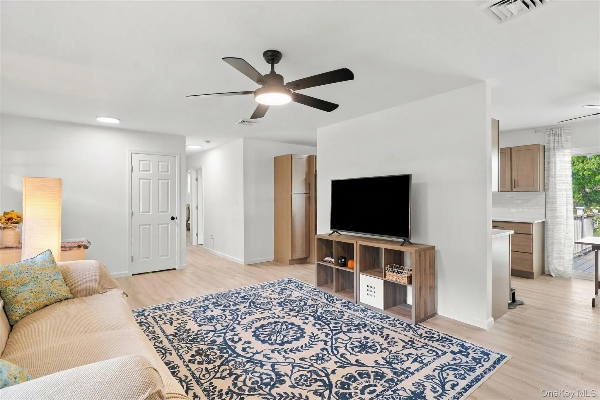 267 State Route 32, New Paltz, NY, 3 Bedrooms Bedrooms, 7 Rooms Rooms,1 BathroomBathrooms,Residential,For Rent,State Route 32,0,1049809 267 State Route 32, New Paltz, NY, 3 Bedrooms Bedrooms, 7 Rooms Rooms,1 BathroomBathrooms,Residential,For Rent,State Route 32,0,1049809