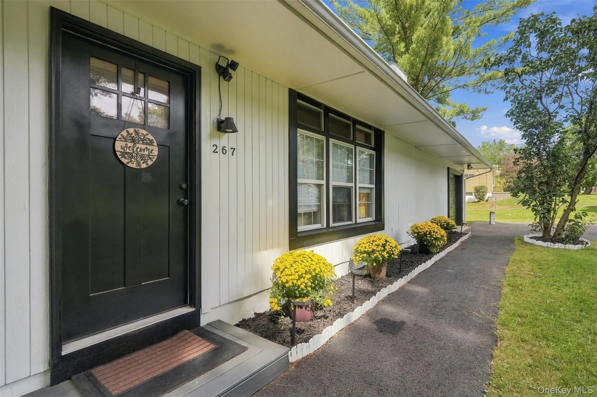 267 State Route 32, New Paltz, NY, 3 Bedrooms Bedrooms, 7 Rooms Rooms,1 BathroomBathrooms,Residential,For Rent,State Route 32,0,1049809 267 State Route 32, New Paltz, NY, 3 Bedrooms Bedrooms, 7 Rooms Rooms,1 BathroomBathrooms,Residential,For Rent,State Route 32,0,1049809