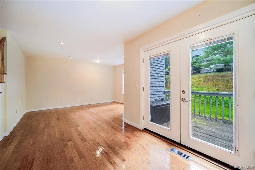 14 Giovanni Court, Monroe, NY, 2 Bedrooms Bedrooms, 9 Rooms Rooms,2 BathroomsBathrooms,Residential,For Rent,Giovanni,0,1049811 14 Giovanni Court, Monroe, NY, 2 Bedrooms Bedrooms, 9 Rooms Rooms,2 BathroomsBathrooms,Residential,For Rent,Giovanni,0,1049811