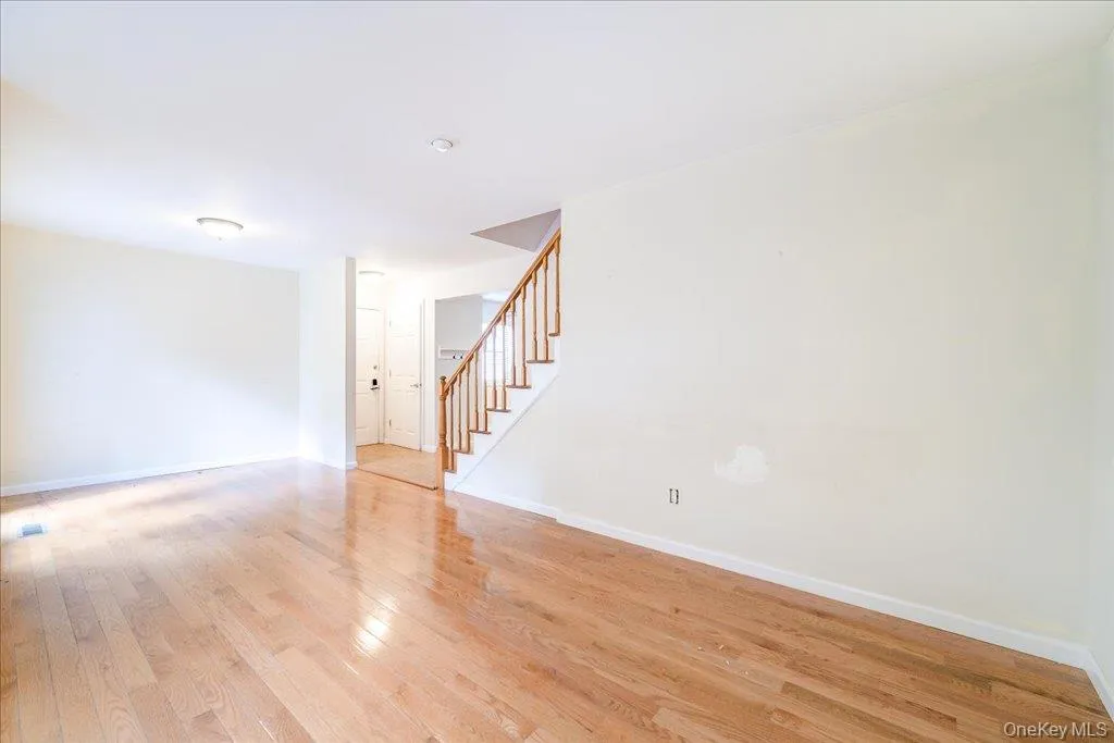 14 Giovanni Court, Monroe, NY, 2 Bedrooms Bedrooms, 9 Rooms Rooms,2 BathroomsBathrooms,Residential,For Rent,Giovanni,0,1049811 14 Giovanni Court, Monroe, NY, 2 Bedrooms Bedrooms, 9 Rooms Rooms,2 BathroomsBathrooms,Residential,For Rent,Giovanni,0,1049811