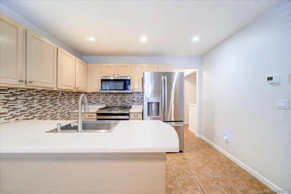 14 Giovanni Court, Monroe, NY, 2 Bedrooms Bedrooms, 9 Rooms Rooms,2 BathroomsBathrooms,Residential,For Rent,Giovanni,0,1049811 14 Giovanni Court, Monroe, NY, 2 Bedrooms Bedrooms, 9 Rooms Rooms,2 BathroomsBathrooms,Residential,For Rent,Giovanni,0,1049811