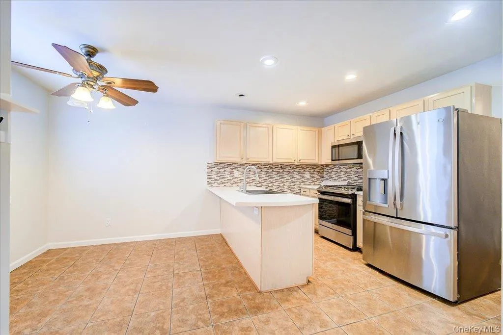 14 Giovanni Court, Monroe, NY, 2 Bedrooms Bedrooms, 9 Rooms Rooms,2 BathroomsBathrooms,Residential,For Rent,Giovanni,0,1049811 14 Giovanni Court, Monroe, NY, 2 Bedrooms Bedrooms, 9 Rooms Rooms,2 BathroomsBathrooms,Residential,For Rent,Giovanni,0,1049811