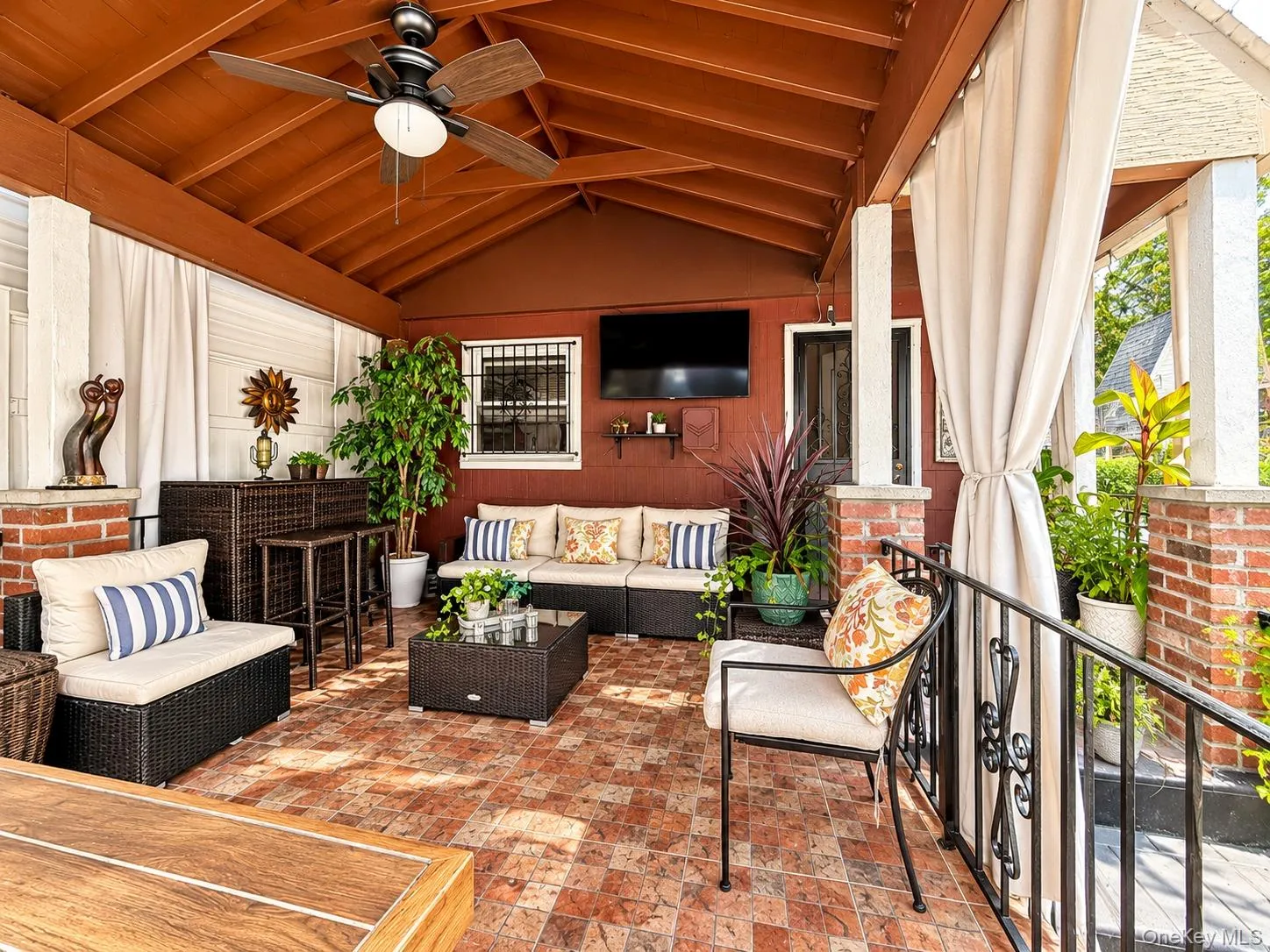 12126 7th Avenue, New York, NY, 3 Bedrooms Bedrooms, 6 Rooms Rooms,2 BathroomsBathrooms,Residential,For Rent,7th,0,1049820 12126 7th Avenue, New York, NY, 3 Bedrooms Bedrooms, 6 Rooms Rooms,2 BathroomsBathrooms,Residential,For Rent,7th,0,1049820
