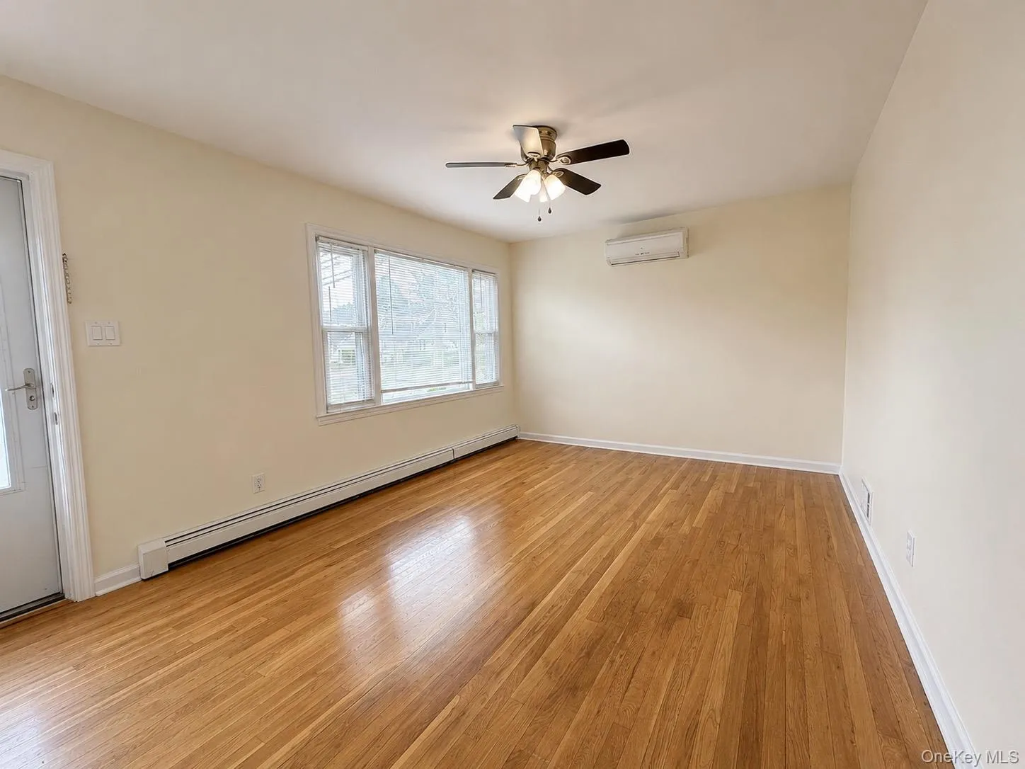 1 Arnold Street, Oyster Bay, NY, 3 Bedrooms Bedrooms, 5 Rooms Rooms,2 BathroomsBathrooms,Residential Lease,For Rent,Arnold,0,1049824 1 Arnold Street, Oyster Bay, NY, 3 Bedrooms Bedrooms, 5 Rooms Rooms,2 BathroomsBathrooms,Residential Lease,For Rent,Arnold,0,1049824
