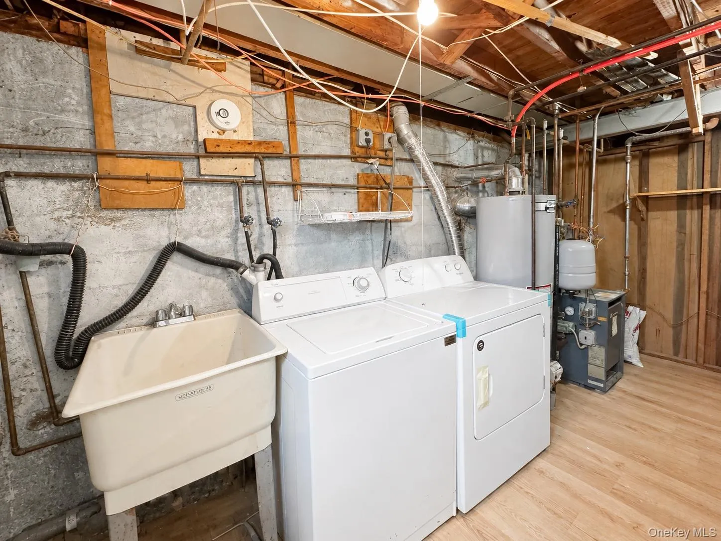 1 Arnold Street, Oyster Bay, NY, 3 Bedrooms Bedrooms, 5 Rooms Rooms,2 BathroomsBathrooms,Residential Lease,For Rent,Arnold,0,1049824 1 Arnold Street, Oyster Bay, NY, 3 Bedrooms Bedrooms, 5 Rooms Rooms,2 BathroomsBathrooms,Residential Lease,For Rent,Arnold,0,1049824