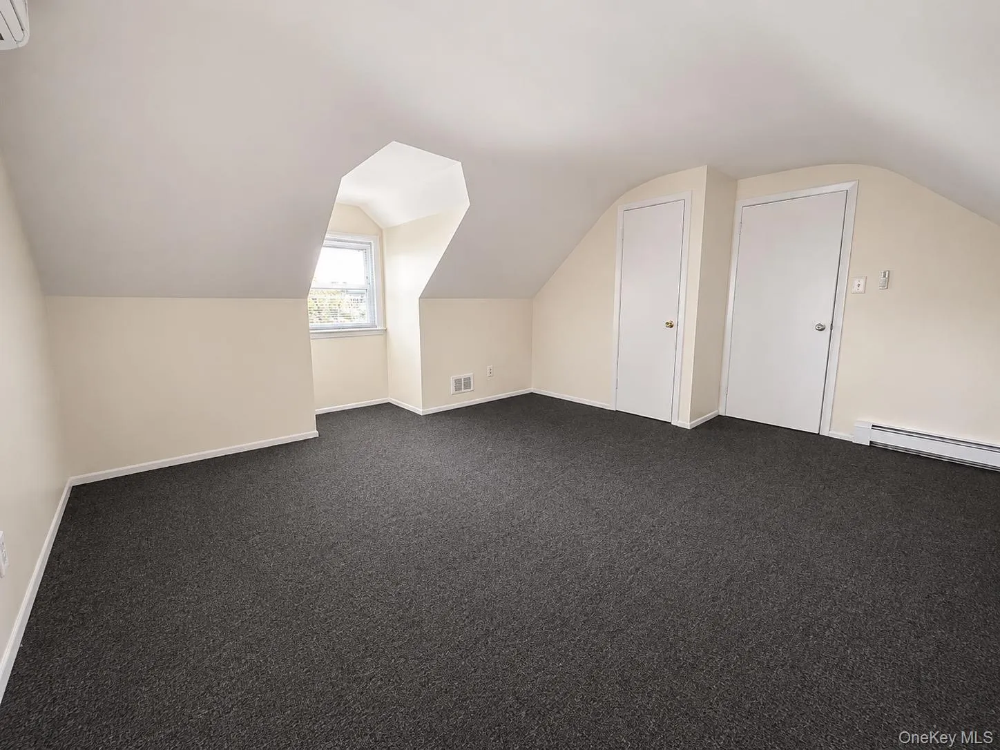 1 Arnold Street, Oyster Bay, NY, 3 Bedrooms Bedrooms, 5 Rooms Rooms,2 BathroomsBathrooms,Residential Lease,For Rent,Arnold,0,1049824 1 Arnold Street, Oyster Bay, NY, 3 Bedrooms Bedrooms, 5 Rooms Rooms,2 BathroomsBathrooms,Residential Lease,For Rent,Arnold,0,1049824