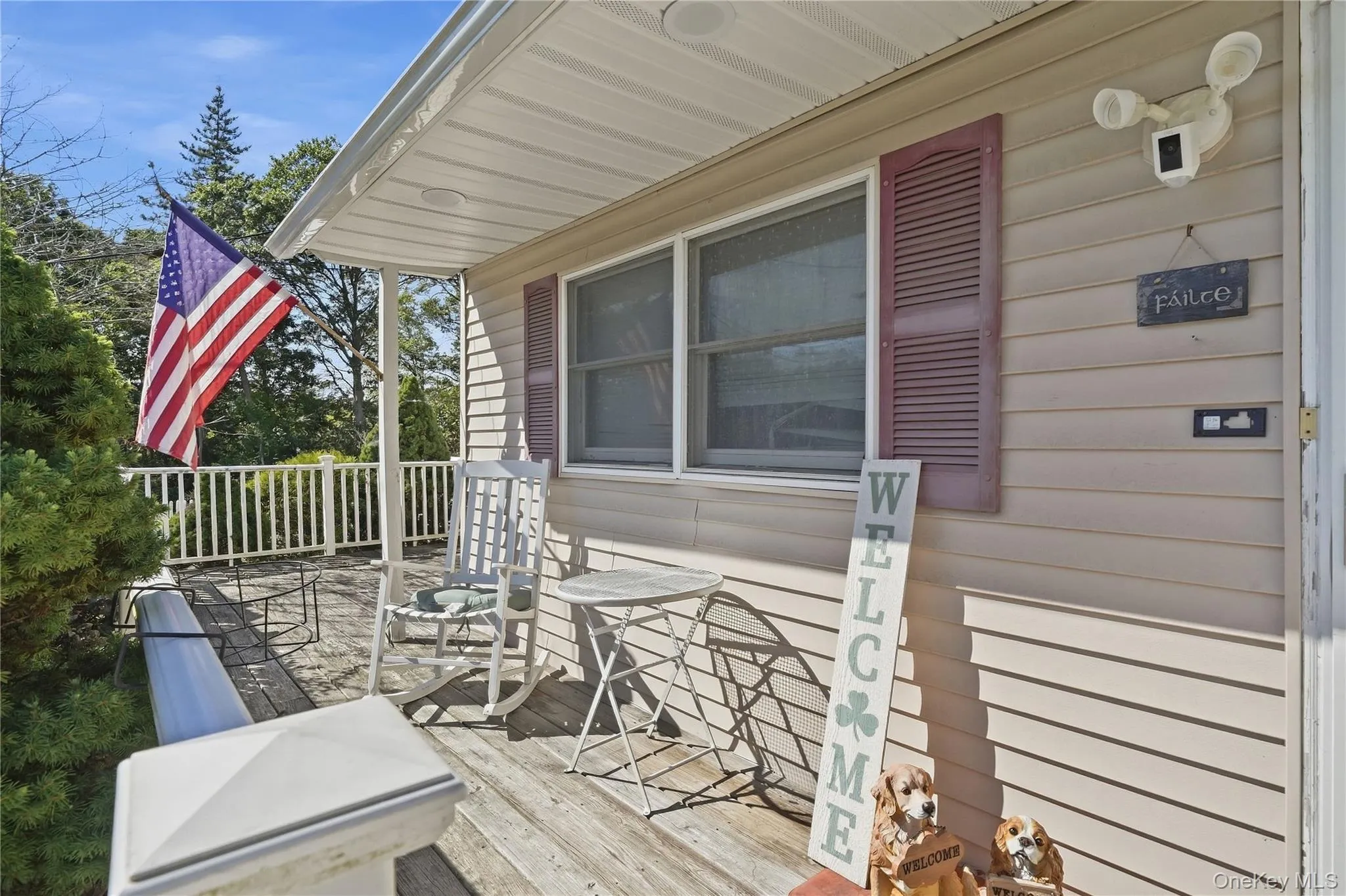 98 Smith Avenue, Brookhaven, NY, 2 Bedrooms Bedrooms, 7 Rooms Rooms,2 BathroomsBathrooms,Residential,For Rent,Smith,0,1049827 98 Smith Avenue, Brookhaven, NY, 2 Bedrooms Bedrooms, 7 Rooms Rooms,2 BathroomsBathrooms,Residential,For Rent,Smith,0,1049827
