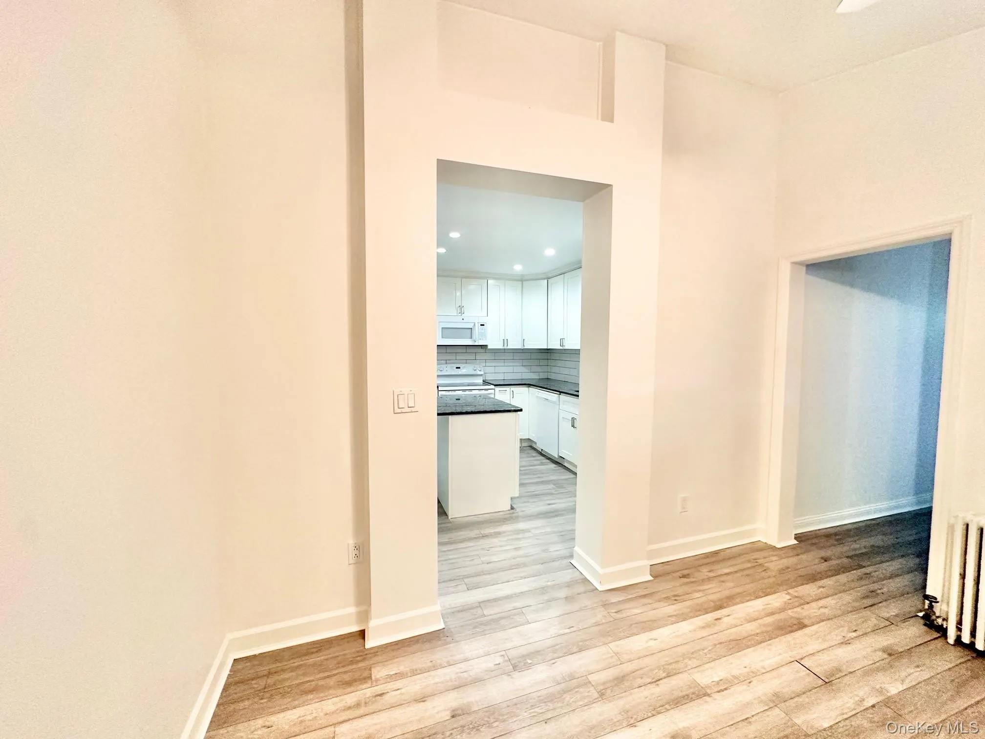 47 Dewey Street, Huntington, NY, 2 Bedrooms Bedrooms, 5 Rooms Rooms,2 BathroomsBathrooms,Residential Lease,For Rent,Dewey,0,1049829 47 Dewey Street, Huntington, NY, 2 Bedrooms Bedrooms, 5 Rooms Rooms,2 BathroomsBathrooms,Residential Lease,For Rent,Dewey,0,1049829