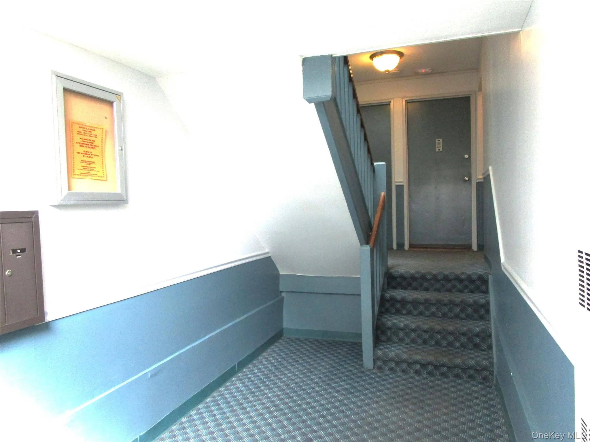 Vestibule-Mailroom Vestibule-Mailroom