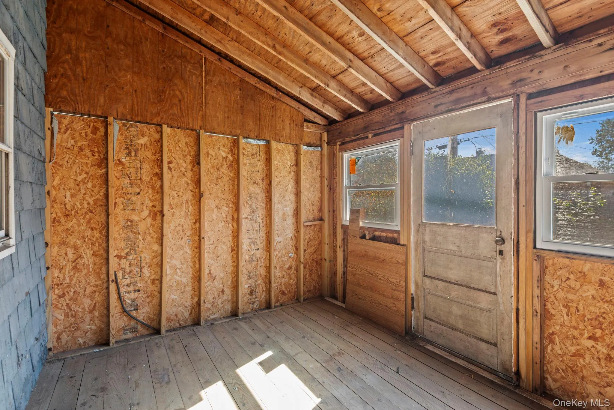 Storage room in Back of home or Screen room Storage room in Back of home or Screen room