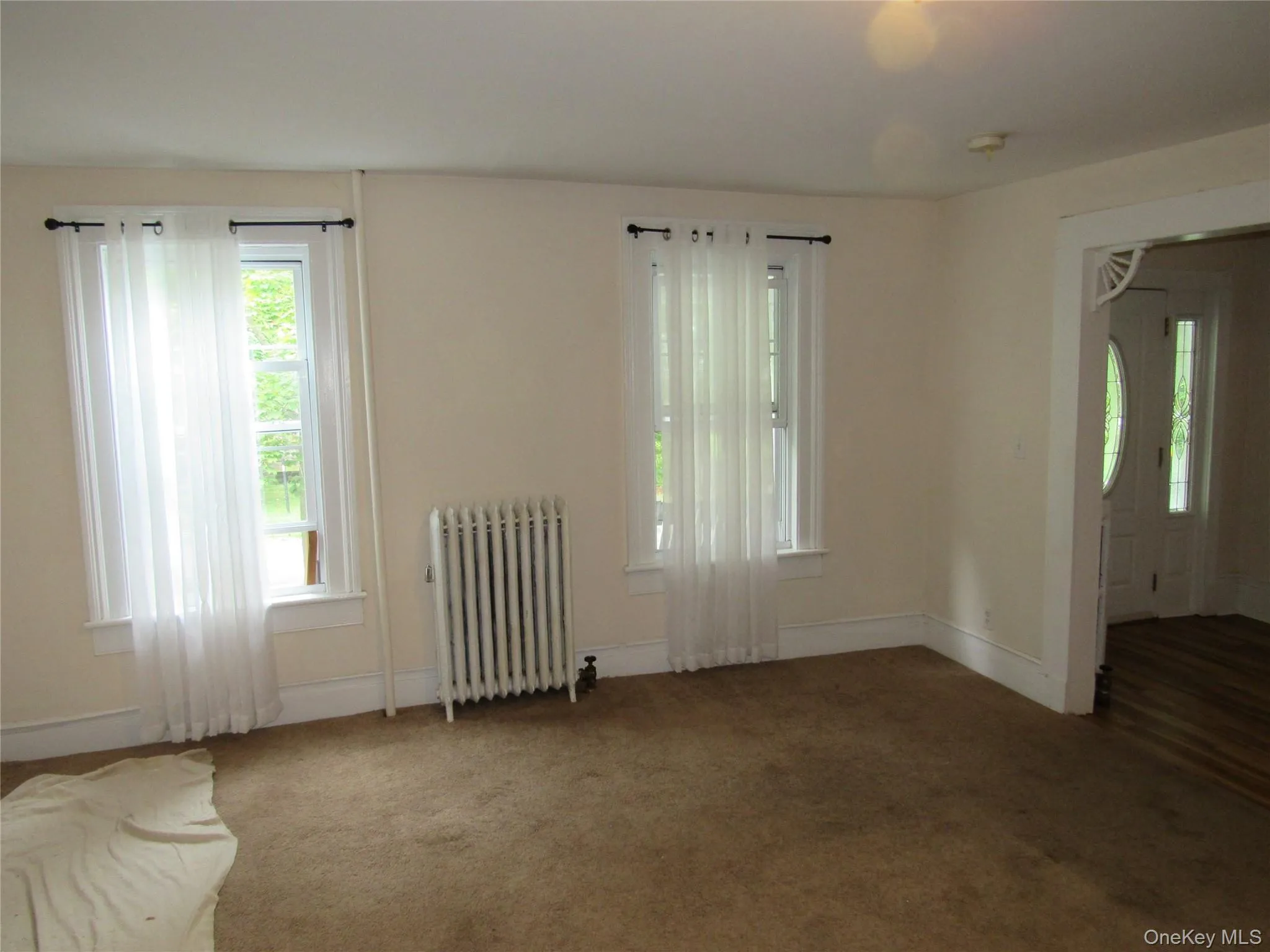15 Phillips Place, Goshen, NY, 3 Bedroom Bedrooms, 8 Room Rooms,2 BathroomBathrooms,Residential Lease,For Rent,Phillips,0,1049834 15 Phillips Place, Goshen, NY, 3 Bedroom Bedrooms, 8 Room Rooms,2 BathroomBathrooms,Residential Lease,For Rent,Phillips,0,1049834