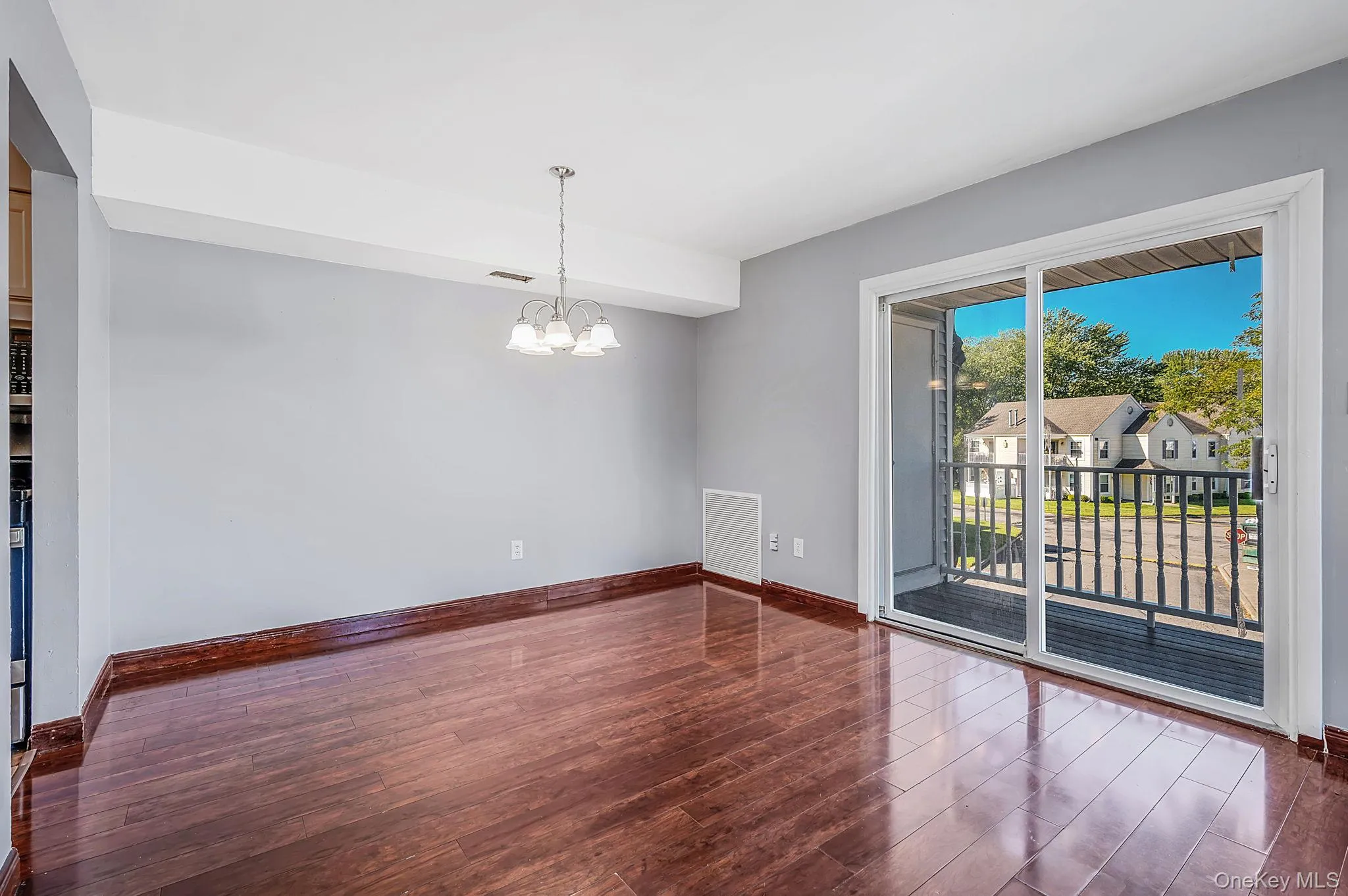 147 Fairview Circle, Brookhaven, NY, 2 Bedrooms Bedrooms, 4 Rooms Rooms,2 BathroomsBathrooms,Residential,For Rent,Fairview,0,1049842 147 Fairview Circle, Brookhaven, NY, 2 Bedrooms Bedrooms, 4 Rooms Rooms,2 BathroomsBathrooms,Residential,For Rent,Fairview,0,1049842