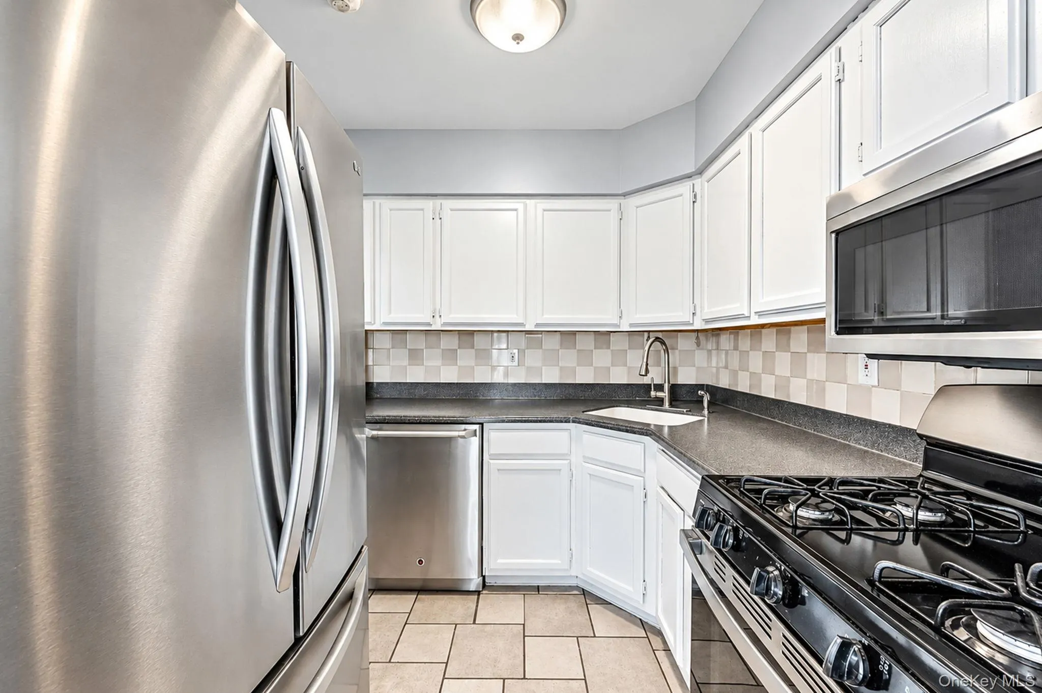 147 Fairview Circle, Brookhaven, NY, 2 Bedrooms Bedrooms, 4 Rooms Rooms,2 BathroomsBathrooms,Residential,For Rent,Fairview,0,1049842 147 Fairview Circle, Brookhaven, NY, 2 Bedrooms Bedrooms, 4 Rooms Rooms,2 BathroomsBathrooms,Residential,For Rent,Fairview,0,1049842