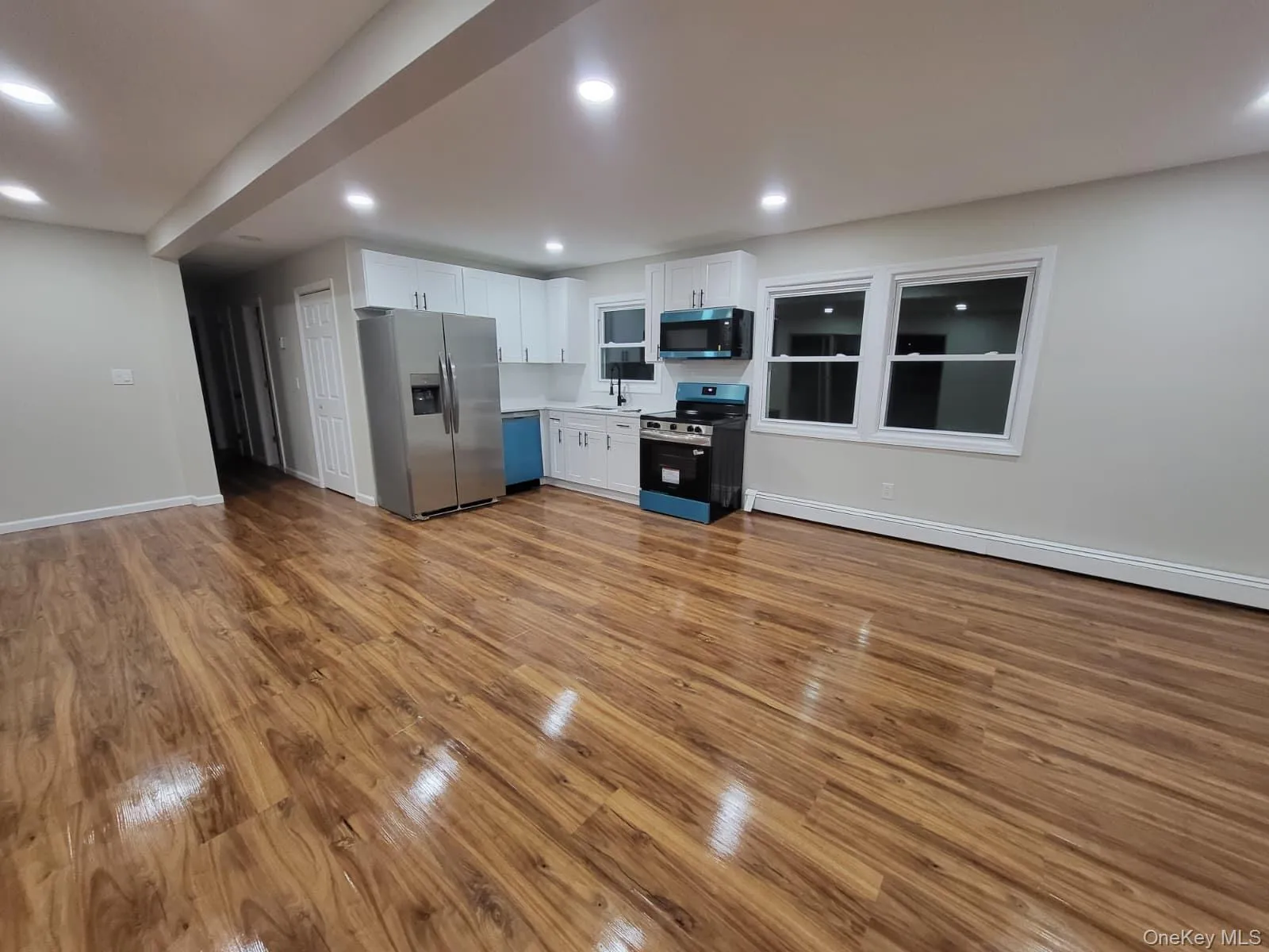 73 Spar Drive, Brookhaven, NY, 3 Bedrooms Bedrooms, 9 Rooms Rooms,2 BathroomsBathrooms,Residential,For Rent,Spar,0,1049843 73 Spar Drive, Brookhaven, NY, 3 Bedrooms Bedrooms, 9 Rooms Rooms,2 BathroomsBathrooms,Residential,For Rent,Spar,0,1049843
