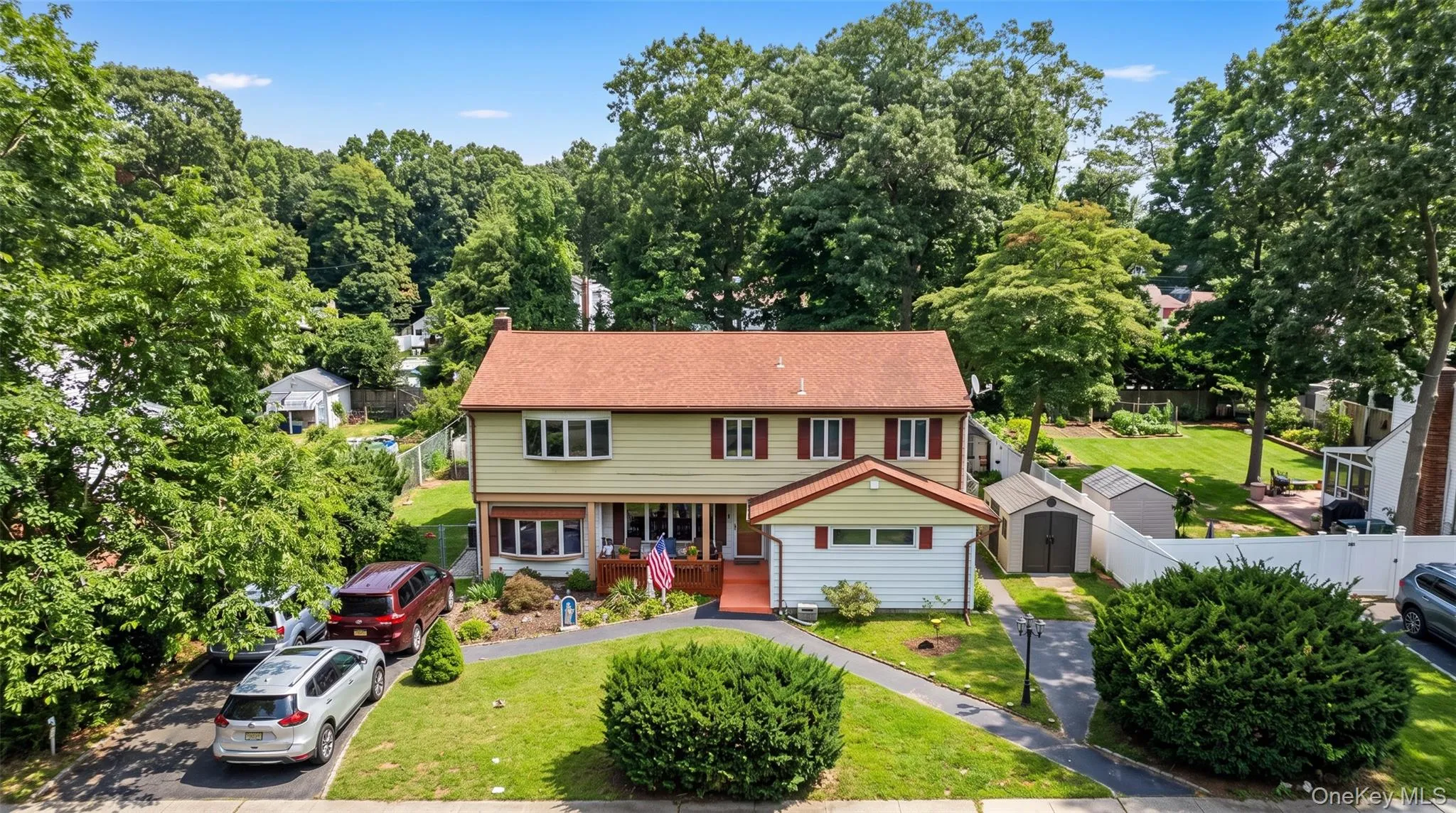 43 Horton Street, Islip, NY, 5 Bedrooms Bedrooms, 14 Rooms Rooms,3 BathroomsBathrooms,Residential,For Rent,Horton,0,1049845 43 Horton Street, Islip, NY, 5 Bedrooms Bedrooms, 14 Rooms Rooms,3 BathroomsBathrooms,Residential,For Rent,Horton,0,1049845