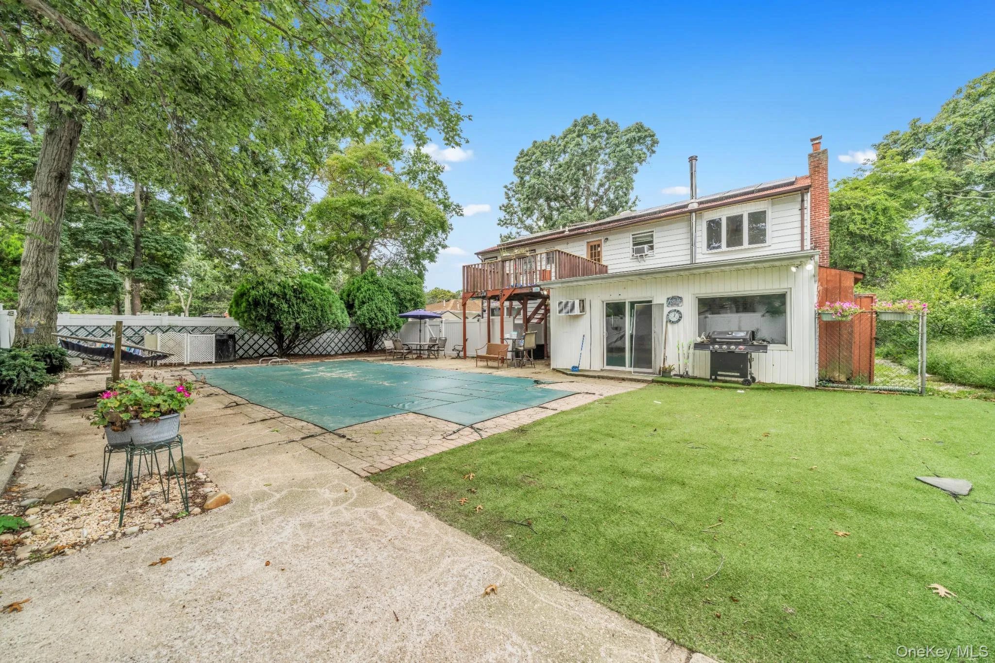 43 Horton Street, Islip, NY, 5 Bedrooms Bedrooms, 14 Rooms Rooms,3 BathroomsBathrooms,Residential,For Rent,Horton,0,1049845 43 Horton Street, Islip, NY, 5 Bedrooms Bedrooms, 14 Rooms Rooms,3 BathroomsBathrooms,Residential,For Rent,Horton,0,1049845