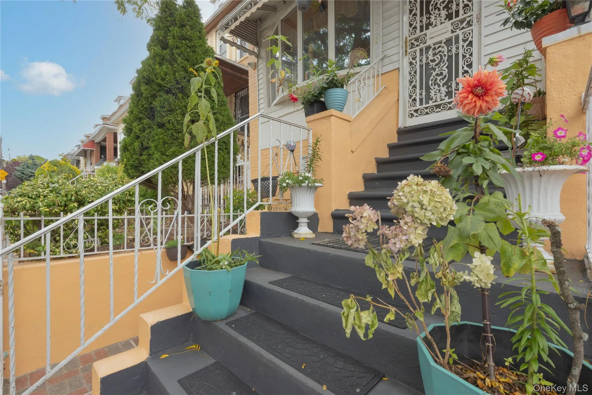 3214 Fenton Avenue, New York, NY, 3 Bedrooms Bedrooms, 10 Rooms Rooms,3 BathroomsBathrooms,Residential,For Rent,Fenton,0,1049863 3214 Fenton Avenue, New York, NY, 3 Bedrooms Bedrooms, 10 Rooms Rooms,3 BathroomsBathrooms,Residential,For Rent,Fenton,0,1049863