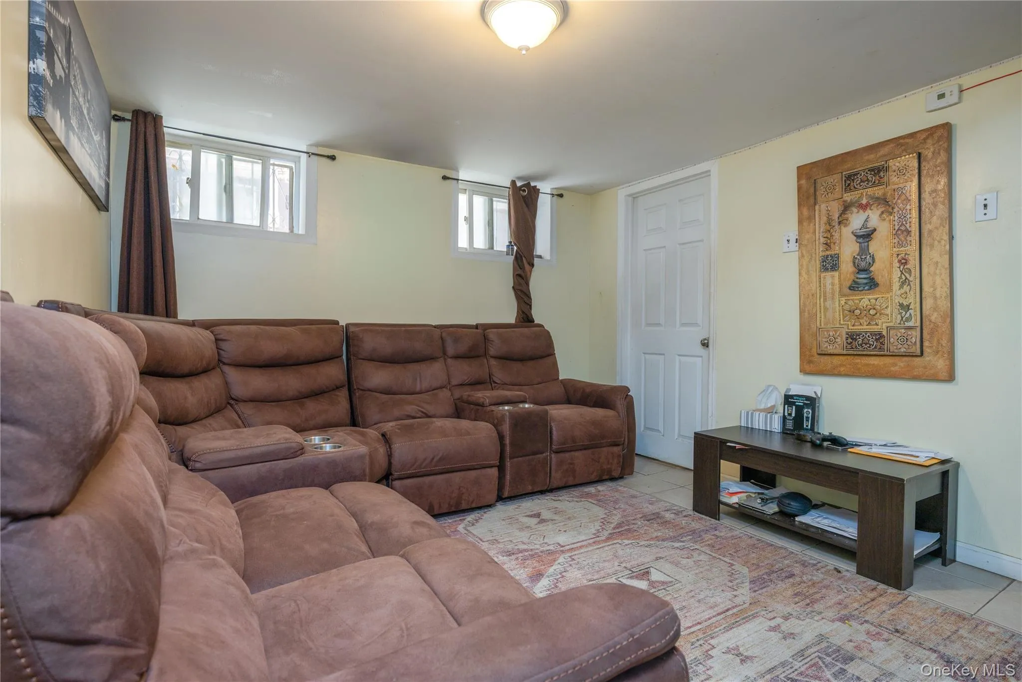 3214 Fenton Avenue, New York, NY, 3 Bedrooms Bedrooms, 10 Rooms Rooms,3 BathroomsBathrooms,Residential,For Rent,Fenton,0,1049863 3214 Fenton Avenue, New York, NY, 3 Bedrooms Bedrooms, 10 Rooms Rooms,3 BathroomsBathrooms,Residential,For Rent,Fenton,0,1049863