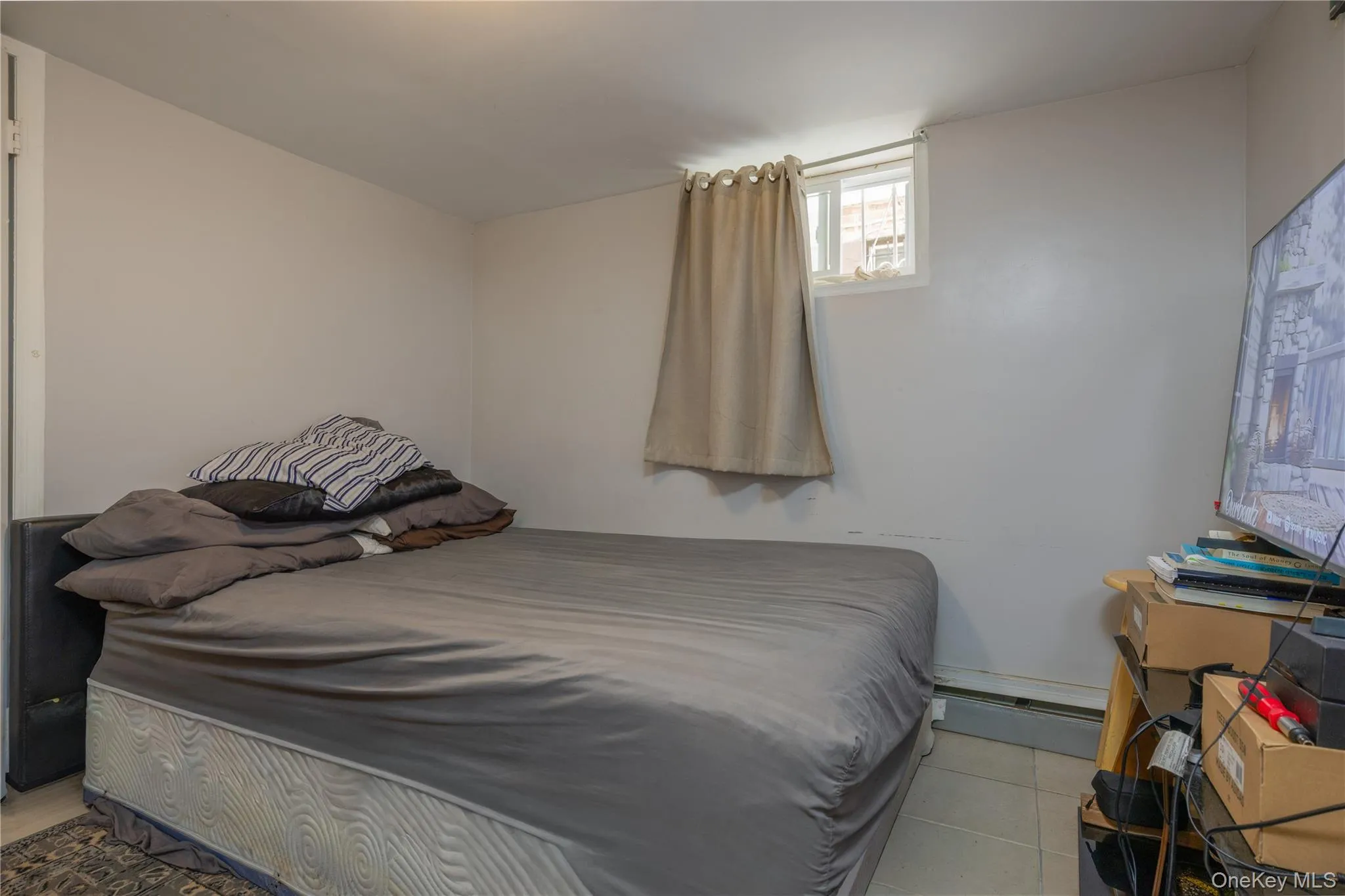 3214 Fenton Avenue, New York, NY, 3 Bedrooms Bedrooms, 10 Rooms Rooms,3 BathroomsBathrooms,Residential,For Rent,Fenton,0,1049863 3214 Fenton Avenue, New York, NY, 3 Bedrooms Bedrooms, 10 Rooms Rooms,3 BathroomsBathrooms,Residential,For Rent,Fenton,0,1049863