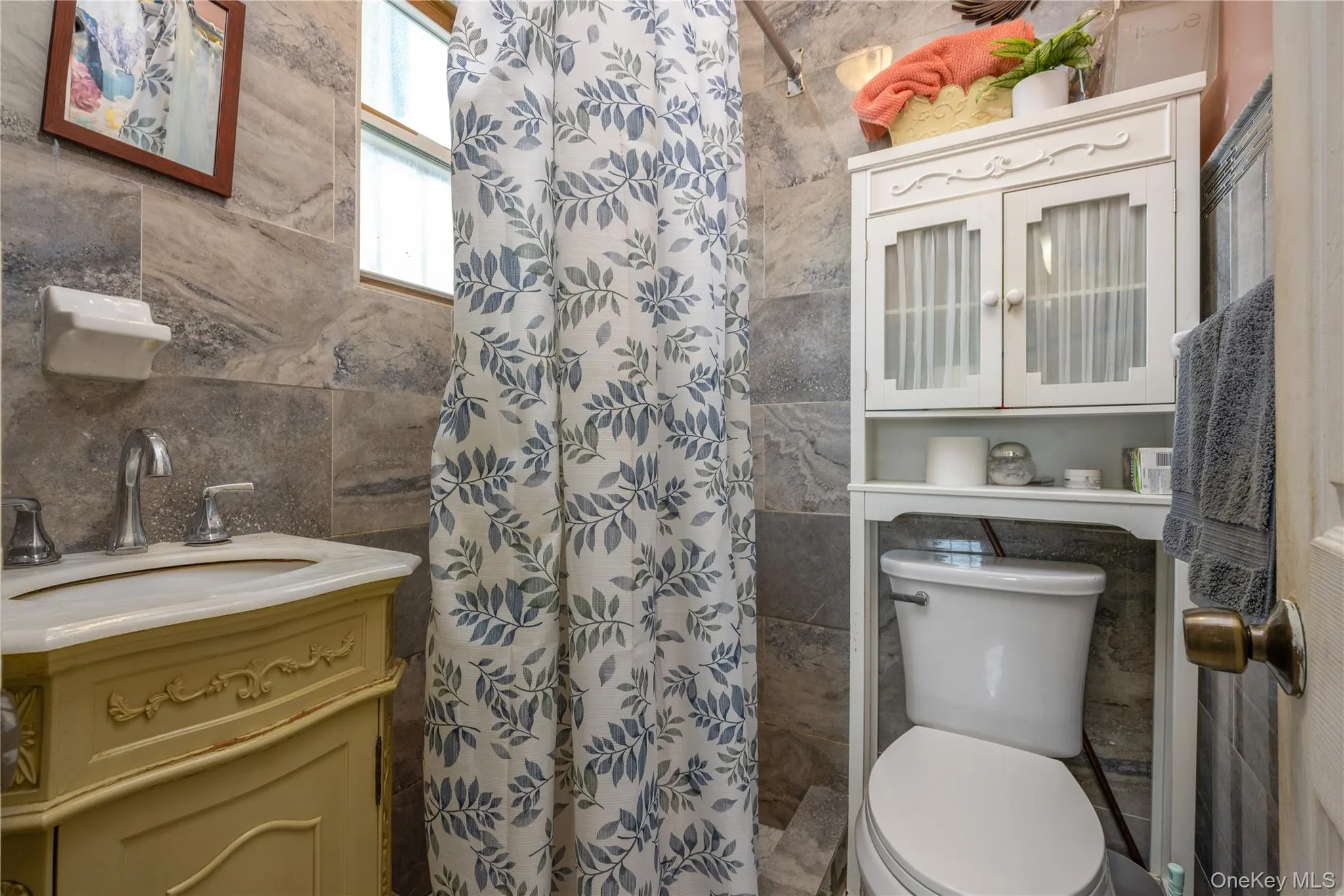 3214 Fenton Avenue, New York, NY, 3 Bedrooms Bedrooms, 10 Rooms Rooms,3 BathroomsBathrooms,Residential,For Rent,Fenton,0,1049863 3214 Fenton Avenue, New York, NY, 3 Bedrooms Bedrooms, 10 Rooms Rooms,3 BathroomsBathrooms,Residential,For Rent,Fenton,0,1049863