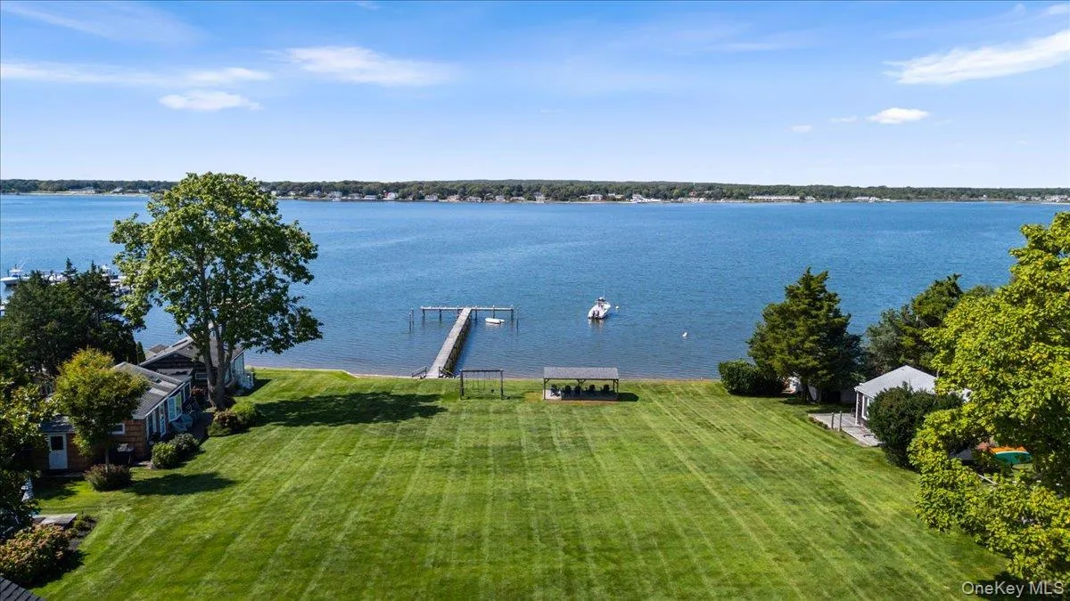 46 Rampasture, Southampton, NY, 2 Bedrooms Bedrooms, 4 Rooms Rooms,1 BathroomBathrooms,Residential,For Rent,Rampasture,0,1049864 46 Rampasture, Southampton, NY, 2 Bedrooms Bedrooms, 4 Rooms Rooms,1 BathroomBathrooms,Residential,For Rent,Rampasture,0,1049864