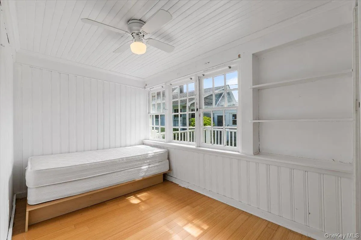46 Rampasture, Southampton, NY, 2 Bedrooms Bedrooms, 4 Rooms Rooms,1 BathroomBathrooms,Residential,For Rent,Rampasture,0,1049864 46 Rampasture, Southampton, NY, 2 Bedrooms Bedrooms, 4 Rooms Rooms,1 BathroomBathrooms,Residential,For Rent,Rampasture,0,1049864