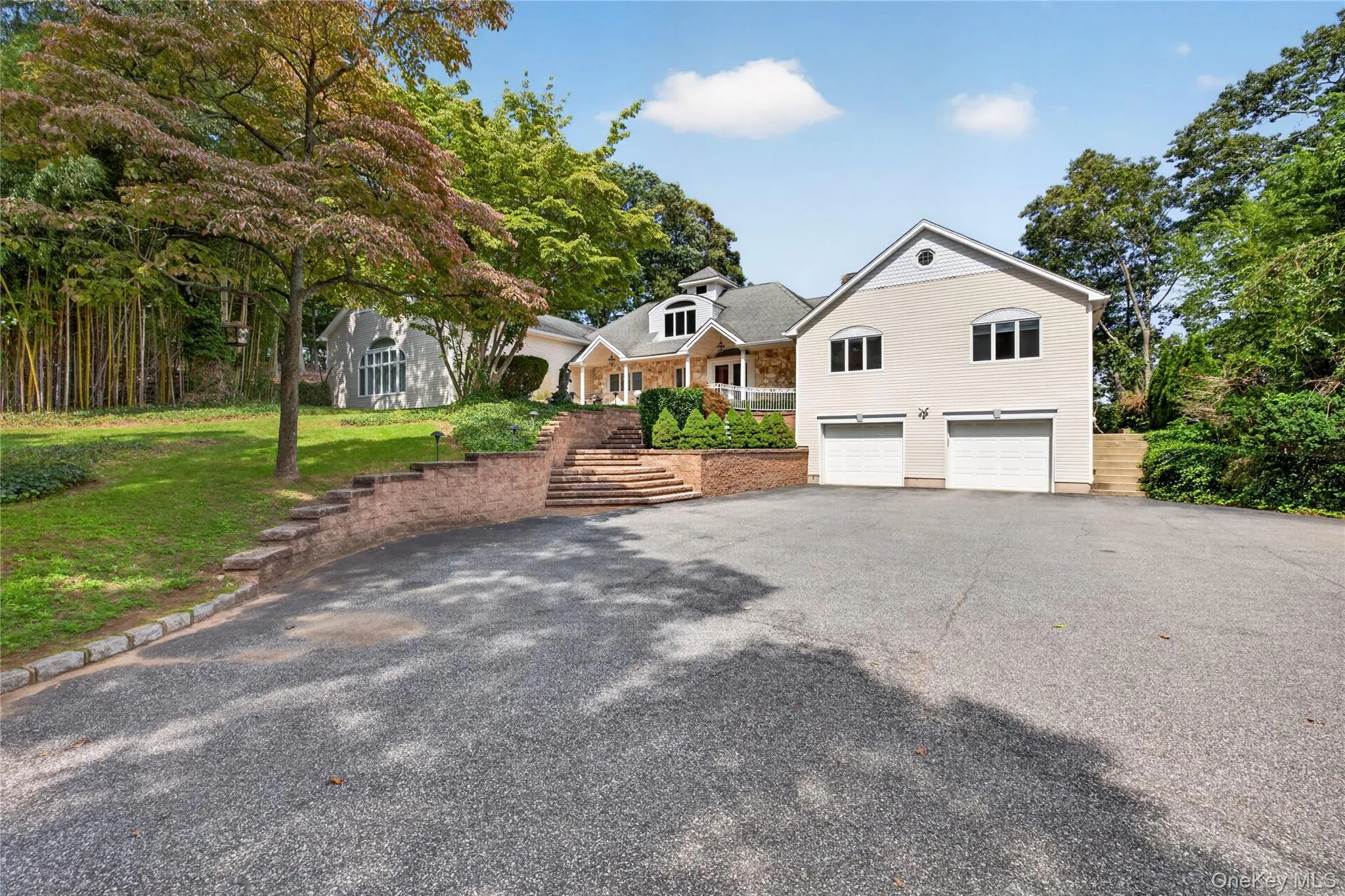 2 Centershore Road, Huntington, NY, 7 Bedrooms Bedrooms, 14 Rooms Rooms,5 BathroomsBathrooms,Residential,For Rent,Centershore,0,1049872 2 Centershore Road, Huntington, NY, 7 Bedrooms Bedrooms, 14 Rooms Rooms,5 BathroomsBathrooms,Residential,For Rent,Centershore,0,1049872