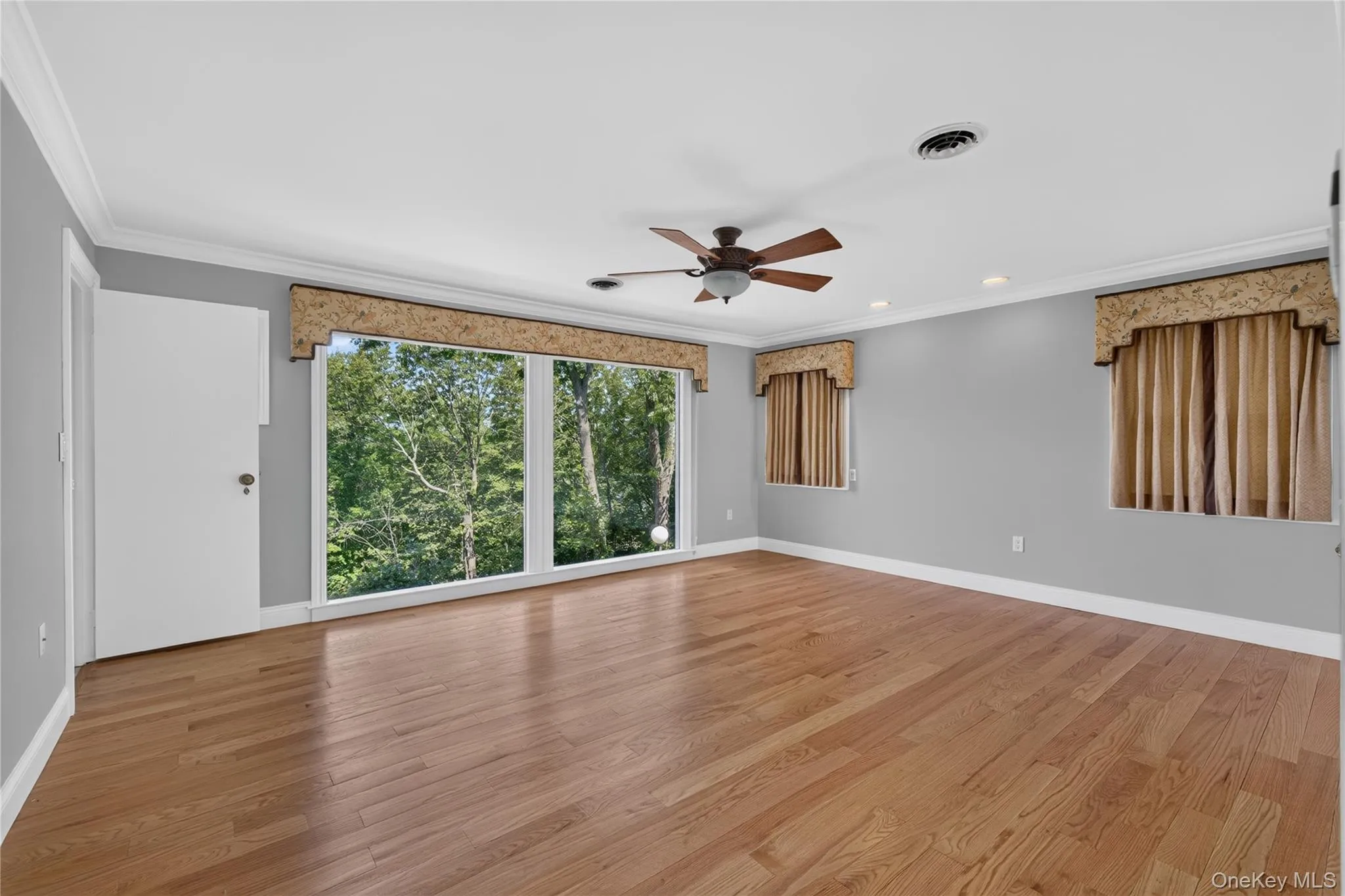 2 Centershore Road, Huntington, NY, 7 Bedrooms Bedrooms, 14 Rooms Rooms,5 BathroomsBathrooms,Residential,For Rent,Centershore,0,1049872 2 Centershore Road, Huntington, NY, 7 Bedrooms Bedrooms, 14 Rooms Rooms,5 BathroomsBathrooms,Residential,For Rent,Centershore,0,1049872