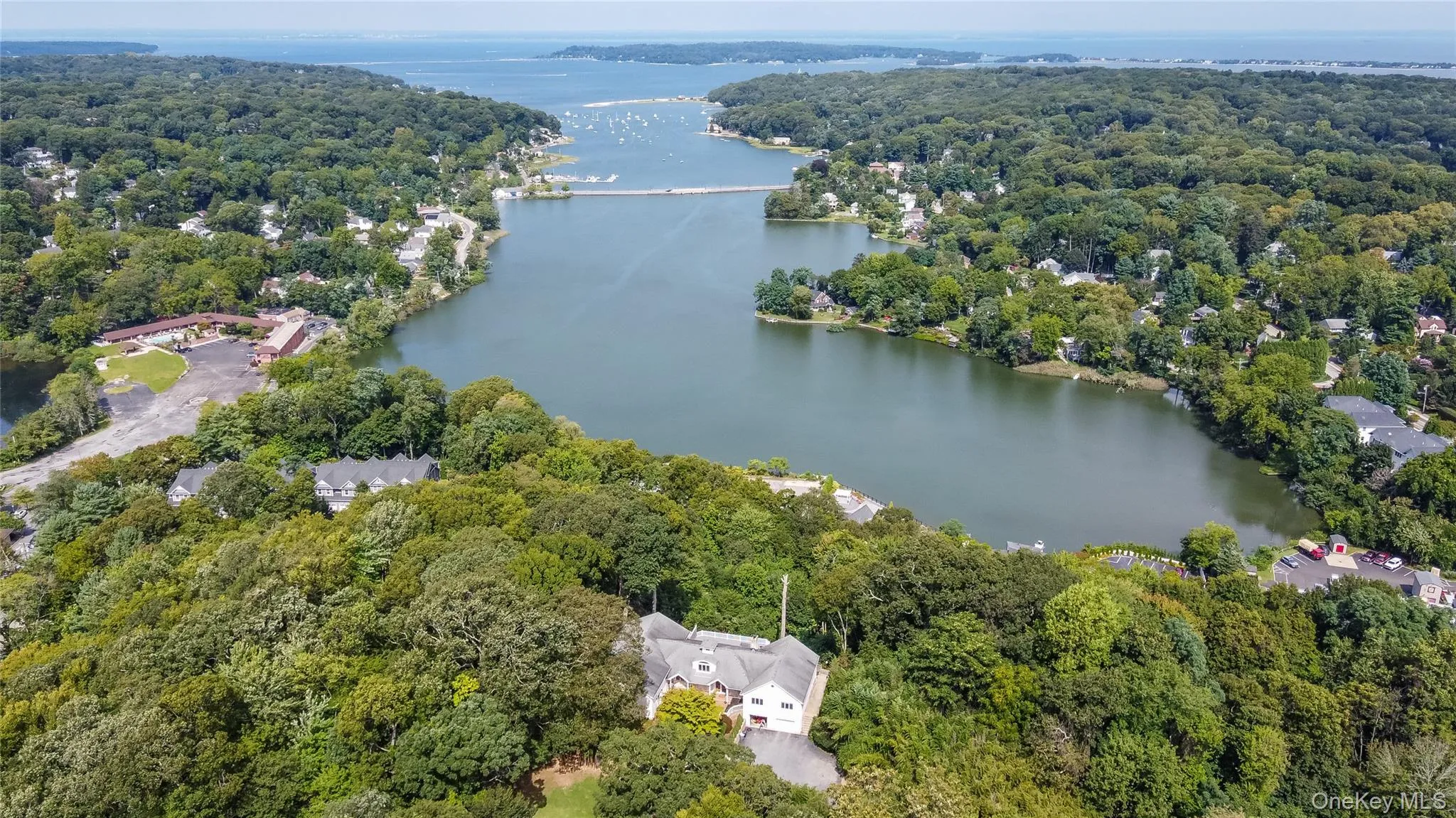 2 Centershore Road, Huntington, NY, 7 Bedrooms Bedrooms, 14 Rooms Rooms,5 BathroomsBathrooms,Residential,For Rent,Centershore,0,1049872 2 Centershore Road, Huntington, NY, 7 Bedrooms Bedrooms, 14 Rooms Rooms,5 BathroomsBathrooms,Residential,For Rent,Centershore,0,1049872