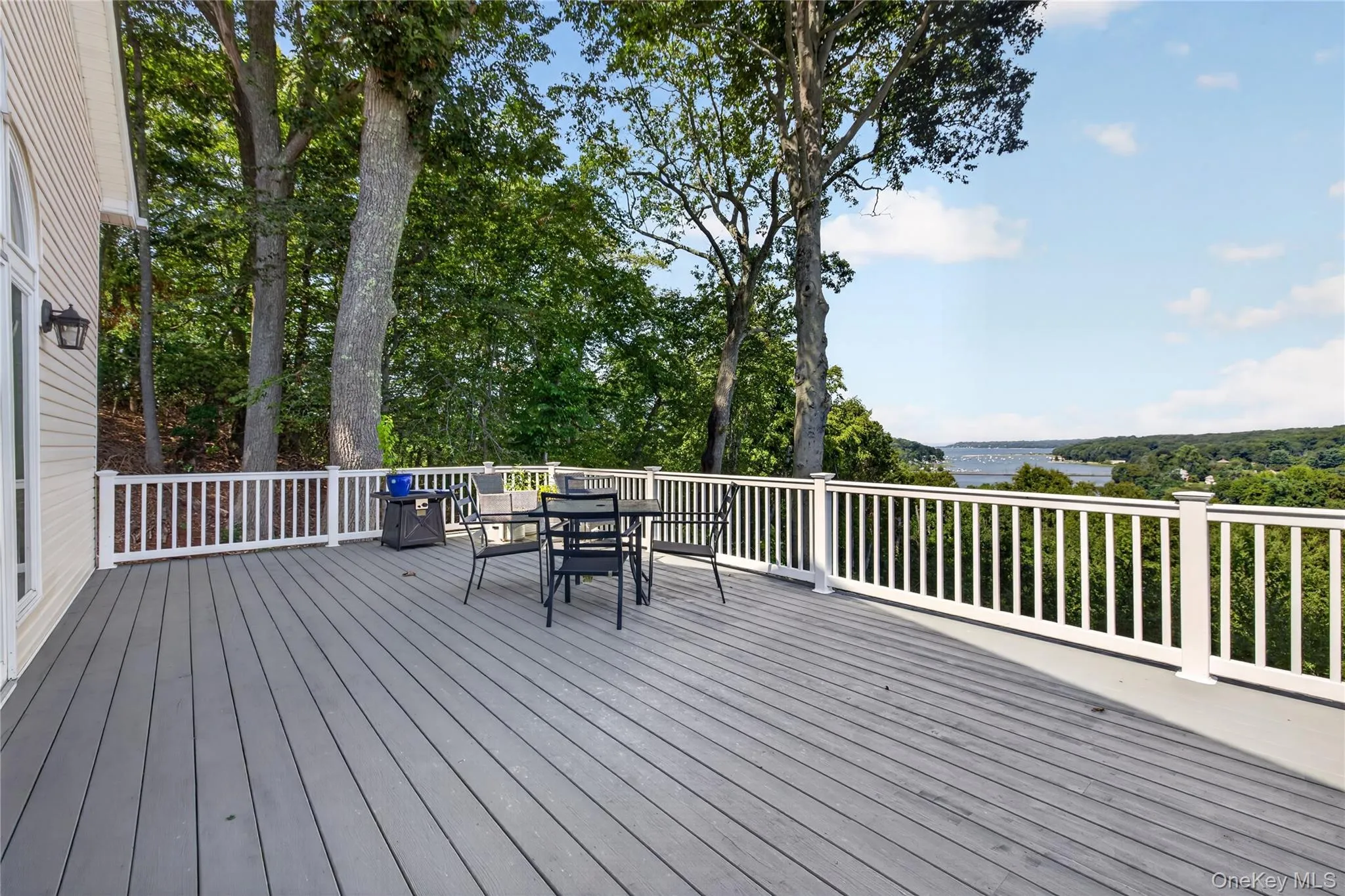 2 Centershore Road, Huntington, NY, 7 Bedrooms Bedrooms, 14 Rooms Rooms,5 BathroomsBathrooms,Residential,For Rent,Centershore,0,1049872 2 Centershore Road, Huntington, NY, 7 Bedrooms Bedrooms, 14 Rooms Rooms,5 BathroomsBathrooms,Residential,For Rent,Centershore,0,1049872