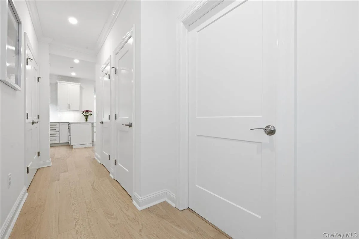 157 August Circle, Huntington, NY, 2 Bedrooms Bedrooms, 7 Rooms Rooms,2 BathroomsBathrooms,Residential,For Rent,August,0,1049878 157 August Circle, Huntington, NY, 2 Bedrooms Bedrooms, 7 Rooms Rooms,2 BathroomsBathrooms,Residential,For Rent,August,0,1049878
