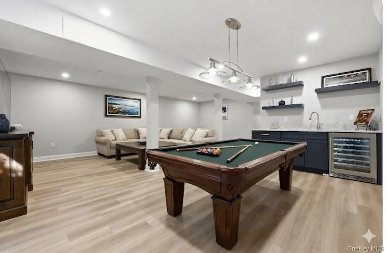 Virtually Staged pool table Virtually Staged pool table