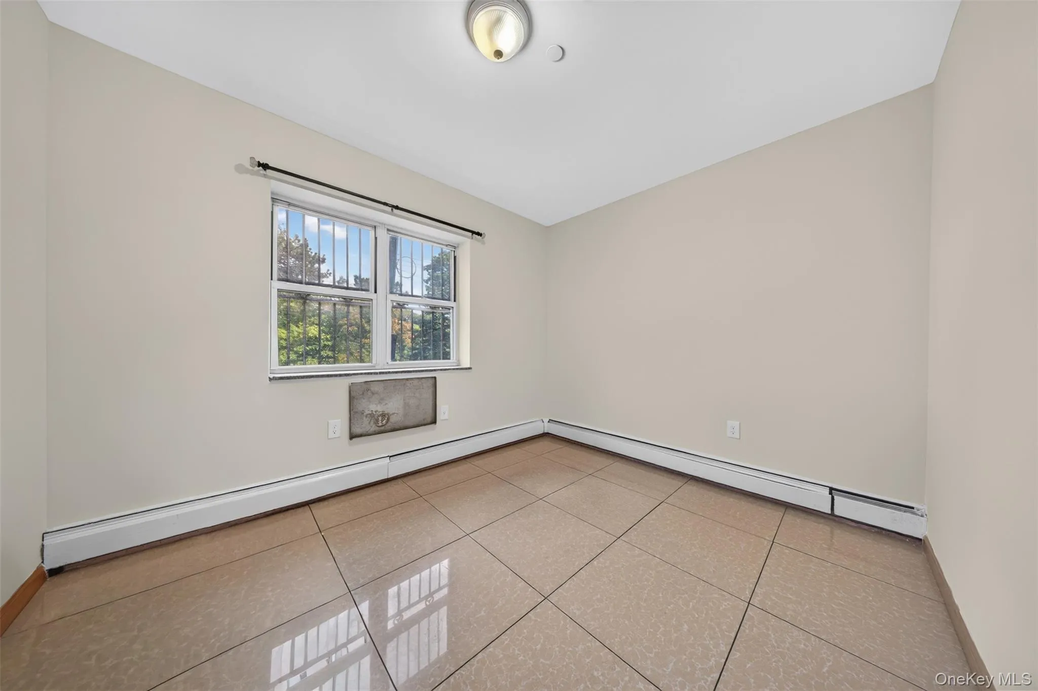 11245 39th Avenue, New York, NY, 2 Bedrooms Bedrooms, 5 Rooms Rooms,1 BathroomBathrooms,Residential,For Rent,39th,0,1049879 11245 39th Avenue, New York, NY, 2 Bedrooms Bedrooms, 5 Rooms Rooms,1 BathroomBathrooms,Residential,For Rent,39th,0,1049879