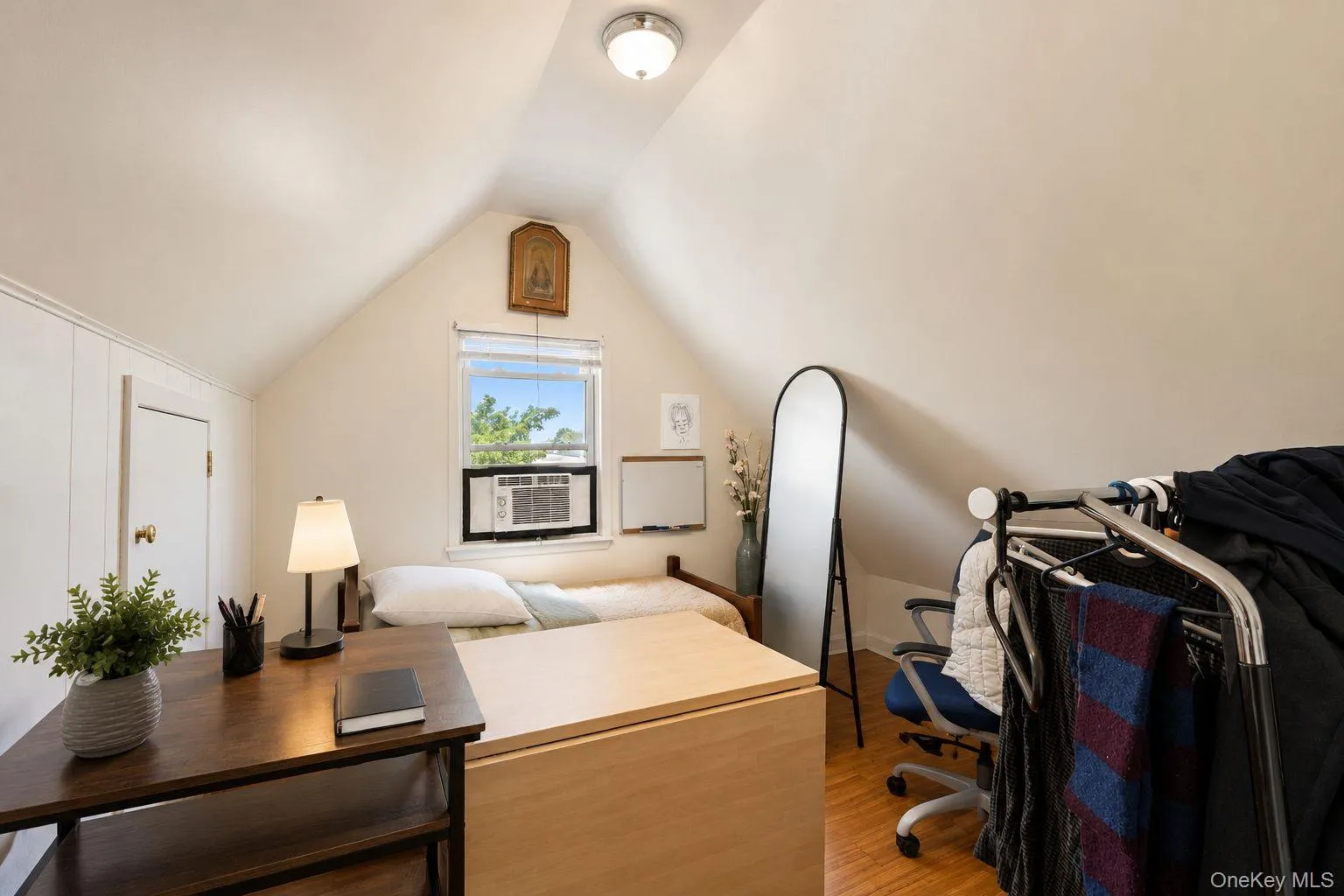 9121 110th Street, New York, NY, 5 Bedrooms Bedrooms, 10 Rooms Rooms,3 BathroomsBathrooms,Residential,For Rent,110th,0,1049885 9121 110th Street, New York, NY, 5 Bedrooms Bedrooms, 10 Rooms Rooms,3 BathroomsBathrooms,Residential,For Rent,110th,0,1049885