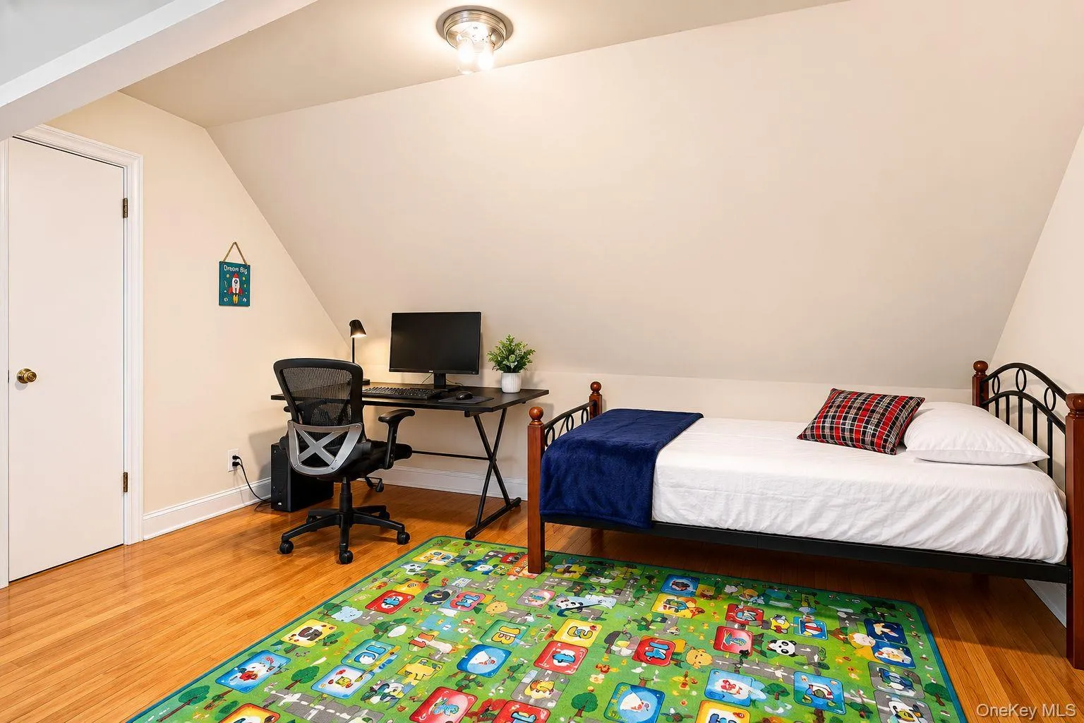 9121 110th Street, New York, NY, 5 Bedrooms Bedrooms, 10 Rooms Rooms,3 BathroomsBathrooms,Residential,For Rent,110th,0,1049885 9121 110th Street, New York, NY, 5 Bedrooms Bedrooms, 10 Rooms Rooms,3 BathroomsBathrooms,Residential,For Rent,110th,0,1049885