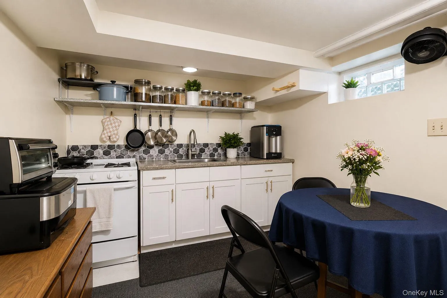 9121 110th Street, New York, NY, 5 Bedrooms Bedrooms, 10 Rooms Rooms,3 BathroomsBathrooms,Residential,For Rent,110th,0,1049885 9121 110th Street, New York, NY, 5 Bedrooms Bedrooms, 10 Rooms Rooms,3 BathroomsBathrooms,Residential,For Rent,110th,0,1049885