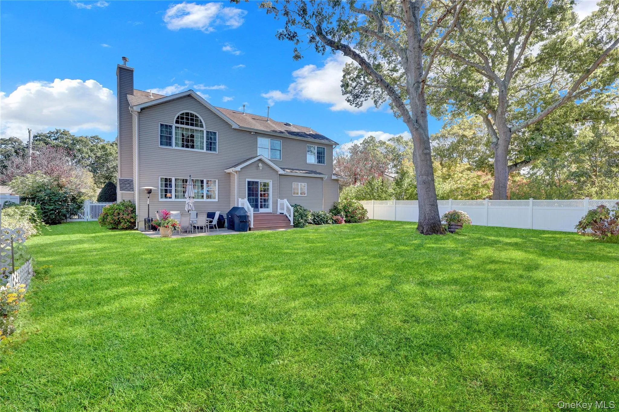 1456 Pine Acres Boulevard, Islip, NY, 4 Bedrooms Bedrooms, 9 Rooms Rooms,2 BathroomsBathrooms,Residential,For Rent,Pine Acres,0,1049887 1456 Pine Acres Boulevard, Islip, NY, 4 Bedrooms Bedrooms, 9 Rooms Rooms,2 BathroomsBathrooms,Residential,For Rent,Pine Acres,0,1049887
