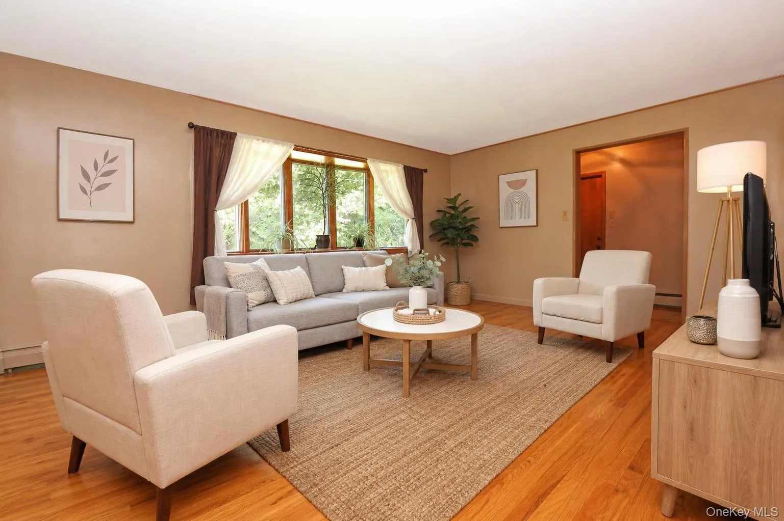 Virtual Staged Virtual Staged