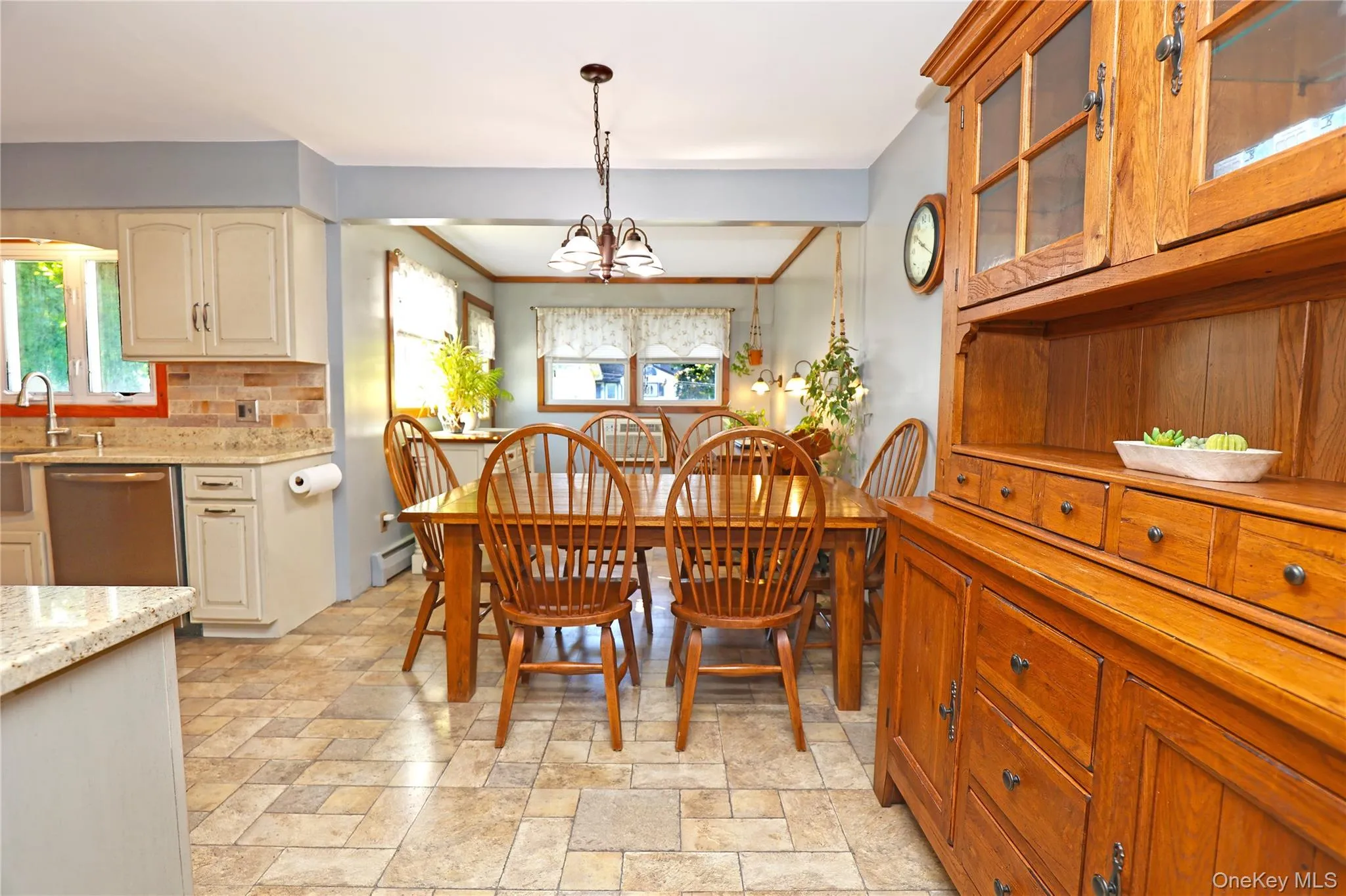 13 Edith Avenue, Saugerties, NY, 3 Bedrooms Bedrooms, 6 Rooms Rooms,1 BathroomBathrooms,Residential,For Rent,Edith,0,1049890 13 Edith Avenue, Saugerties, NY, 3 Bedrooms Bedrooms, 6 Rooms Rooms,1 BathroomBathrooms,Residential,For Rent,Edith,0,1049890