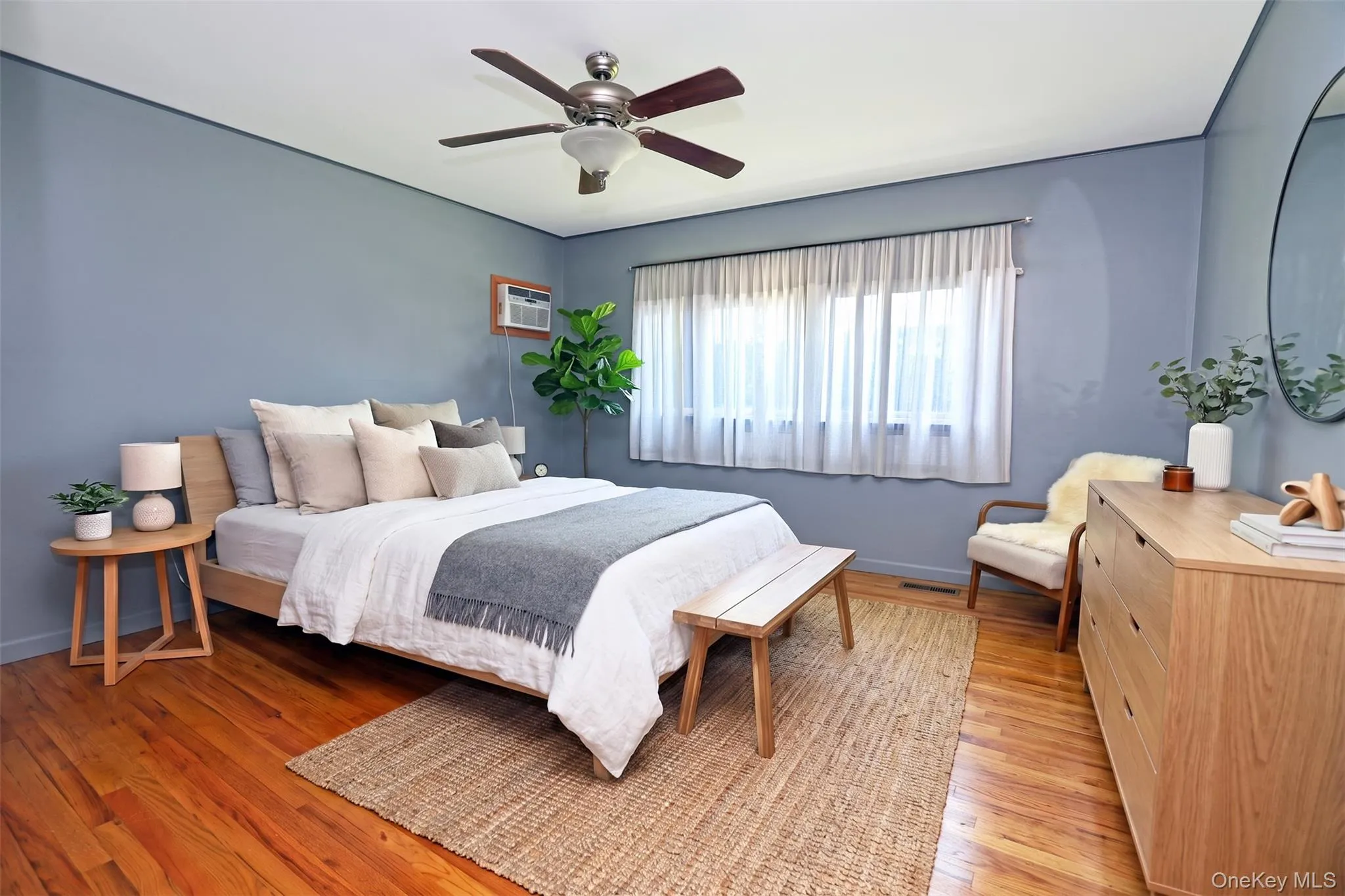 Virtual Staged Virtual Staged
