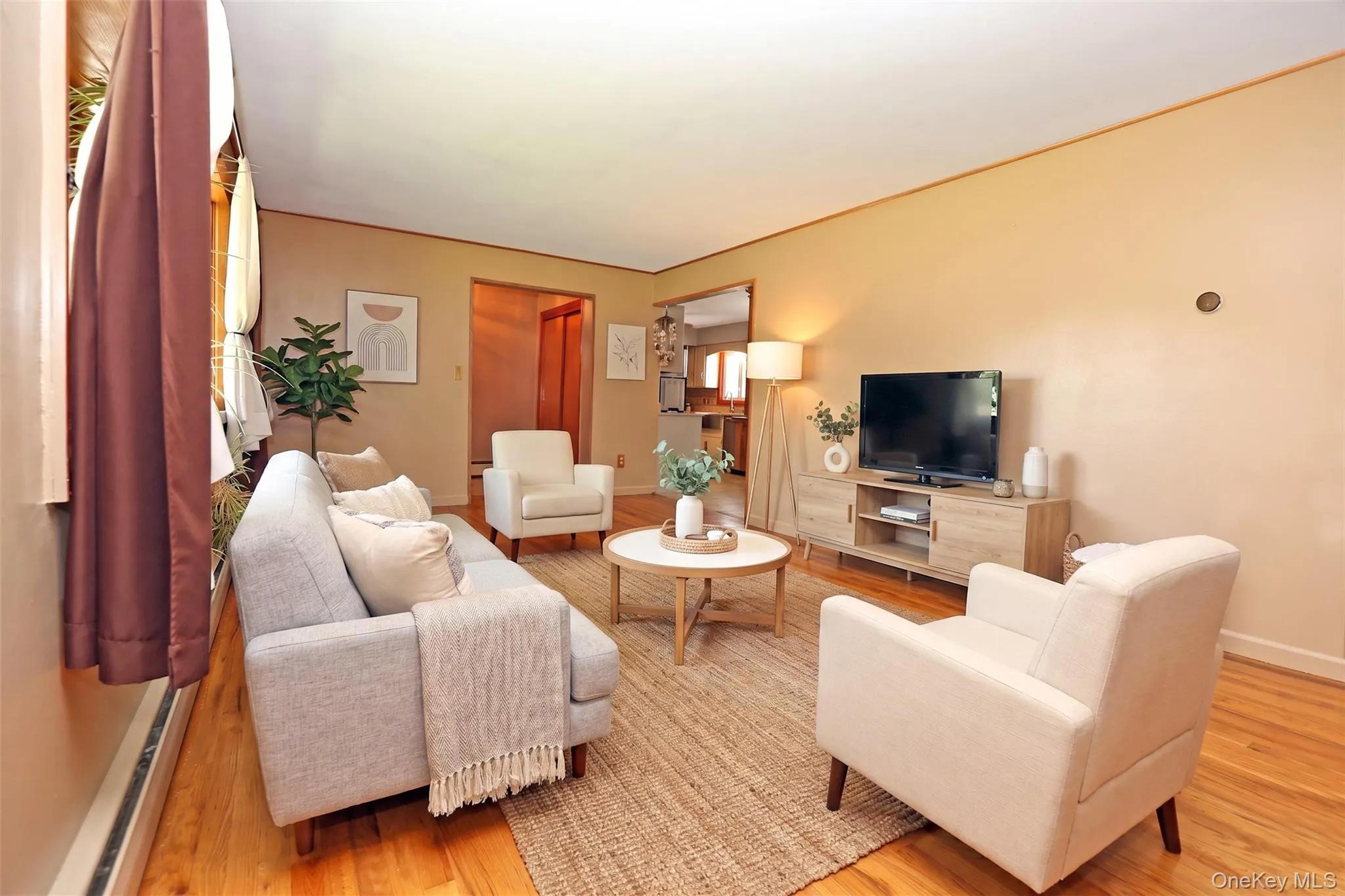 Virtual Staged Virtual Staged