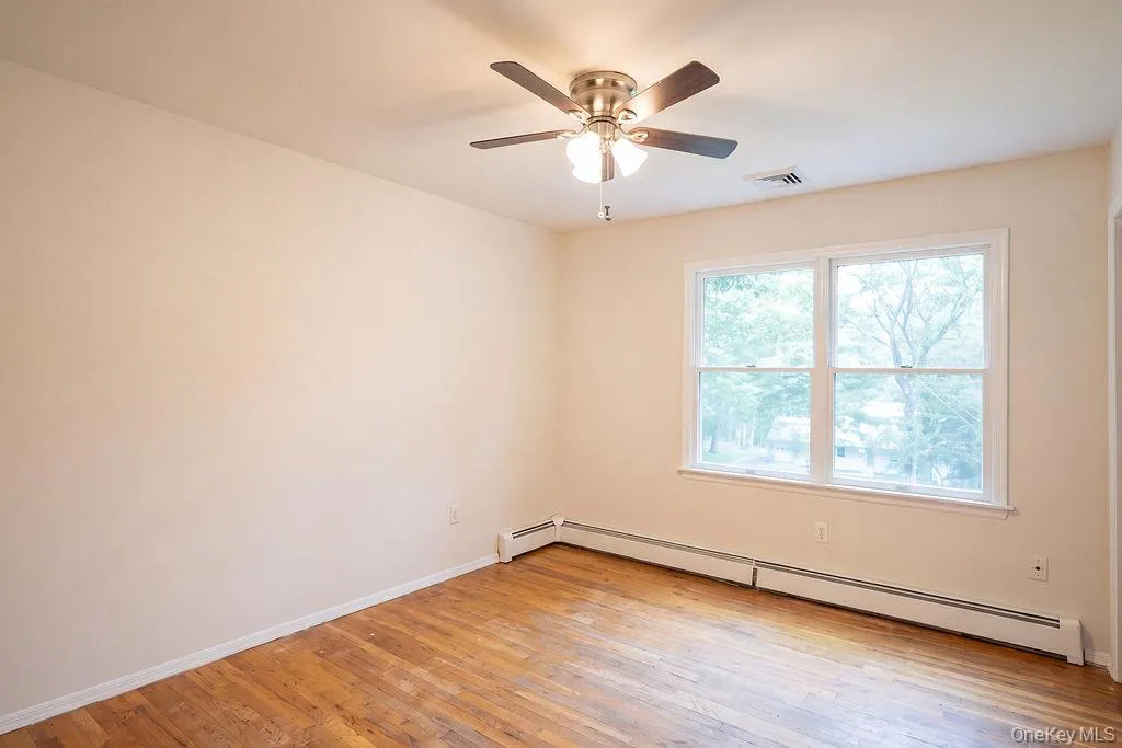 247 Dogwood Drive, Riverhead, NY, 3 Bedrooms Bedrooms, 7 Rooms Rooms,2 BathroomsBathrooms,Residential,For Rent,Dogwood,0,1049891 247 Dogwood Drive, Riverhead, NY, 3 Bedrooms Bedrooms, 7 Rooms Rooms,2 BathroomsBathrooms,Residential,For Rent,Dogwood,0,1049891