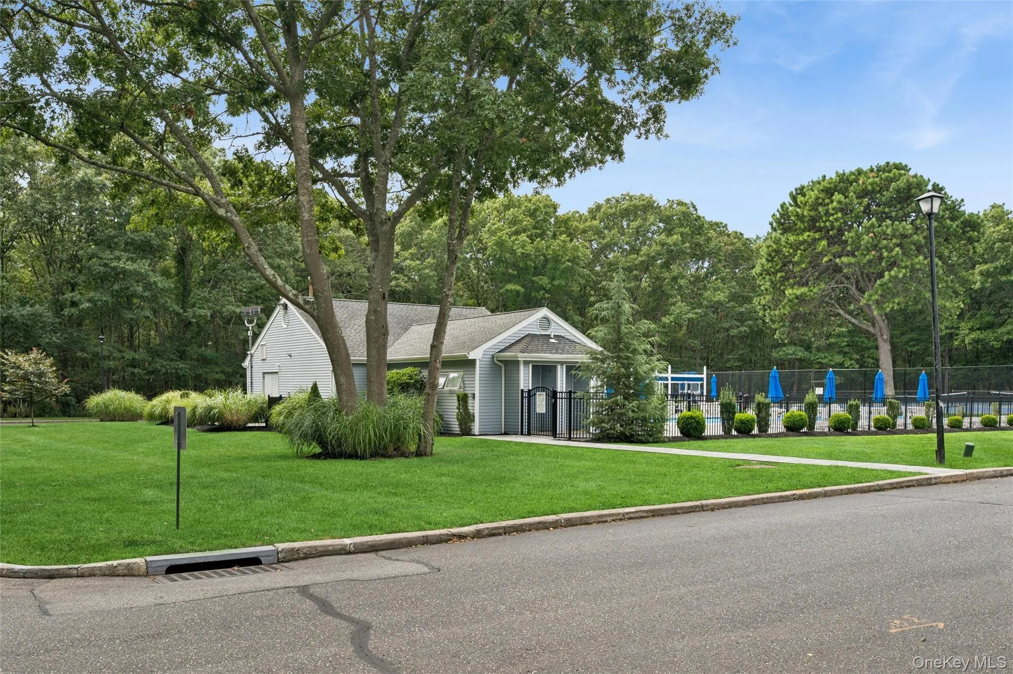 90 Hampton Vista Drive, Riverhead, NY, 3 Bedrooms Bedrooms, 6 Rooms Rooms,2 BathroomsBathrooms,Residential,For Rent,Hampton Vista,0,1049893 90 Hampton Vista Drive, Riverhead, NY, 3 Bedrooms Bedrooms, 6 Rooms Rooms,2 BathroomsBathrooms,Residential,For Rent,Hampton Vista,0,1049893