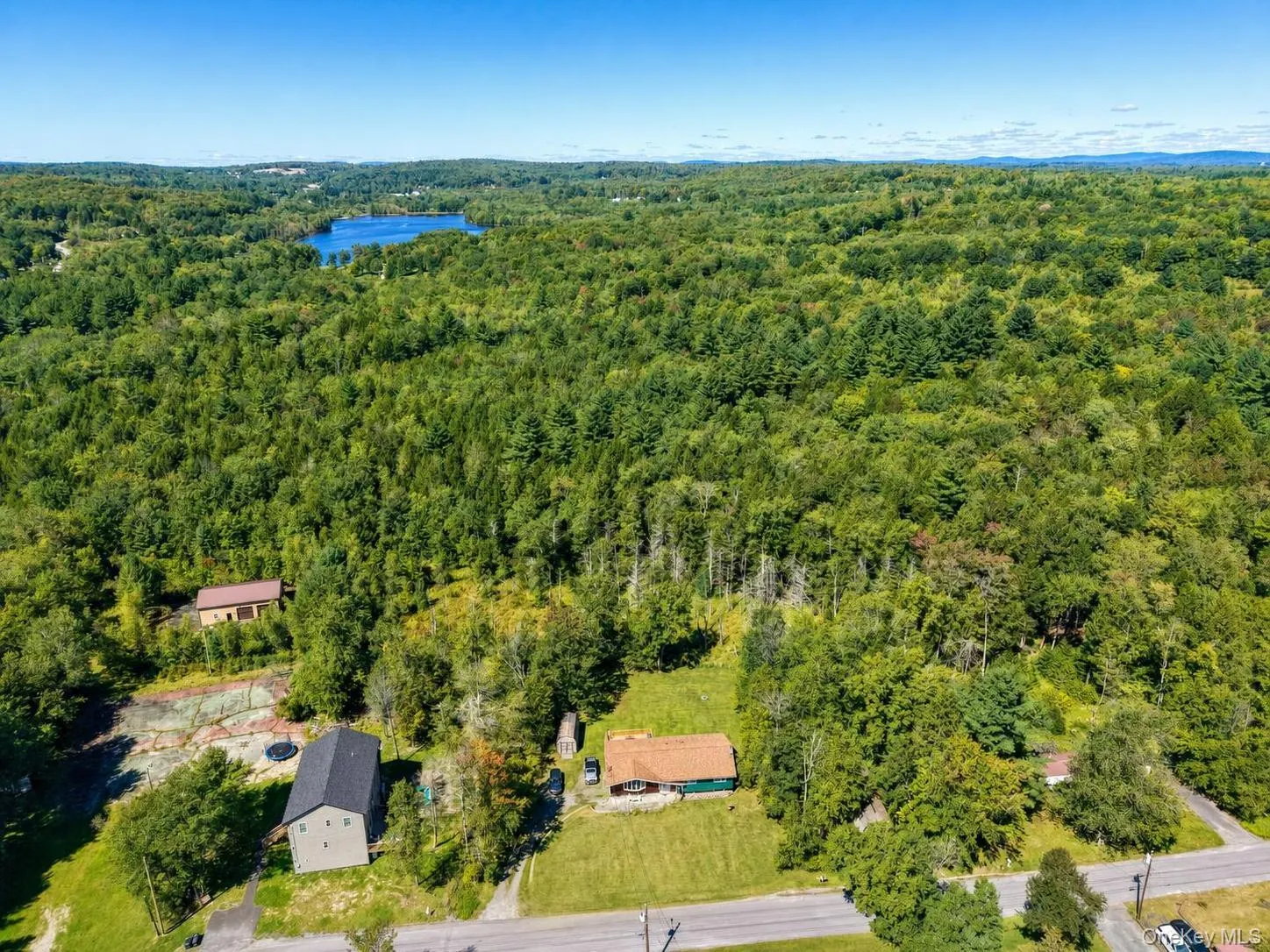 49 Quiat Road, Fallsburg, NY, 3 Bedrooms Bedrooms, 7 Rooms Rooms,2 BathroomsBathrooms,Residential,For Rent,Quiat,0,1049899 49 Quiat Road, Fallsburg, NY, 3 Bedrooms Bedrooms, 7 Rooms Rooms,2 BathroomsBathrooms,Residential,For Rent,Quiat,0,1049899