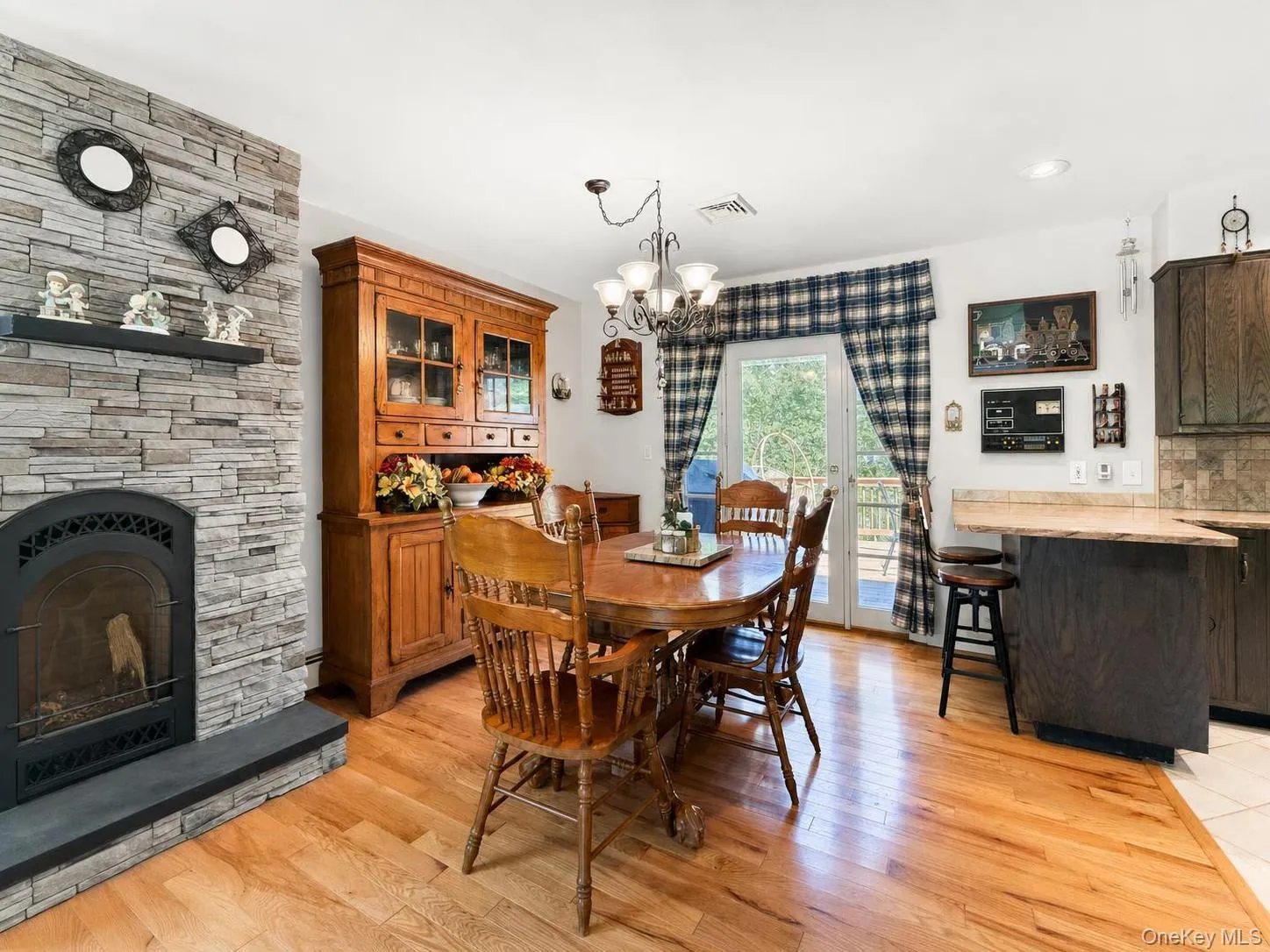 49 Quiat Road, Fallsburg, NY, 3 Bedrooms Bedrooms, 7 Rooms Rooms,2 BathroomsBathrooms,Residential,For Rent,Quiat,0,1049899 49 Quiat Road, Fallsburg, NY, 3 Bedrooms Bedrooms, 7 Rooms Rooms,2 BathroomsBathrooms,Residential,For Rent,Quiat,0,1049899